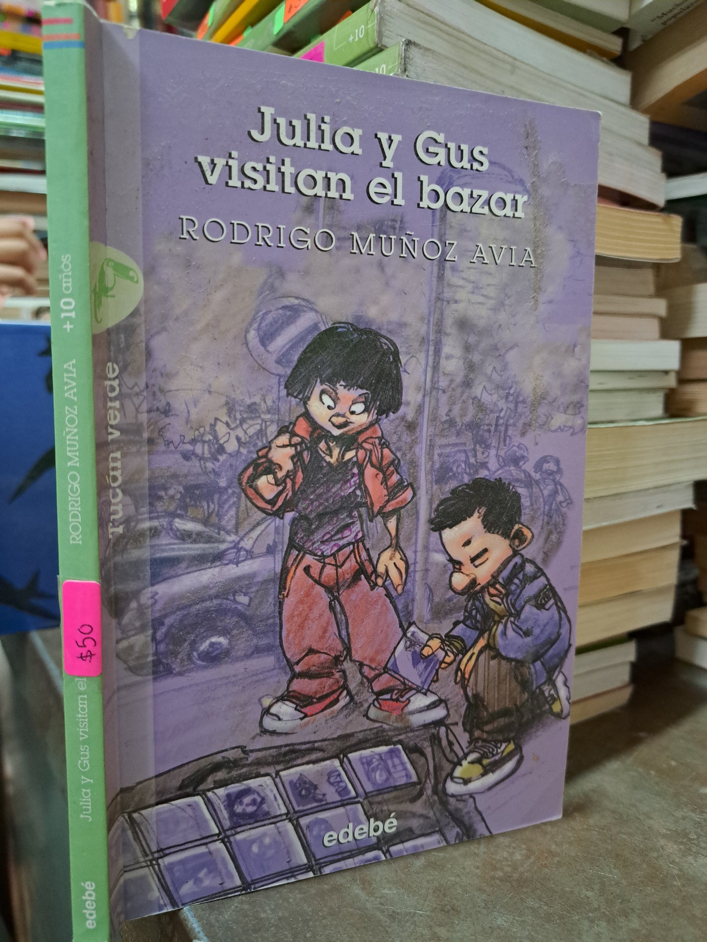 JULIA Y GUS VISITAN EL BAZAR RODRIGO MUÑOZ AVIA USADO INFANTIL ALDAMA