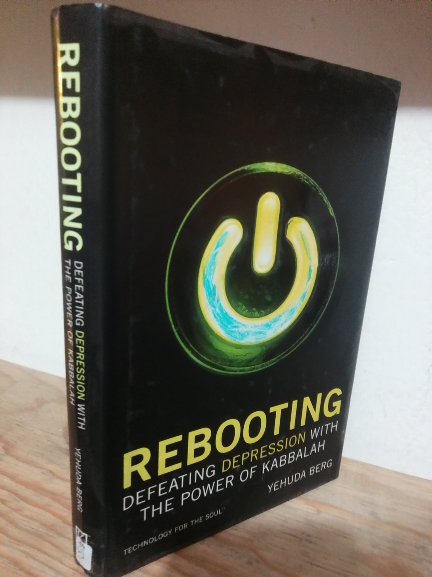 REBOOTING DEFEATING DEPRESSION WITH THE POWER OF KABBALAH POR YEHUDA BERG USADO IDIOMAS JUAREZ