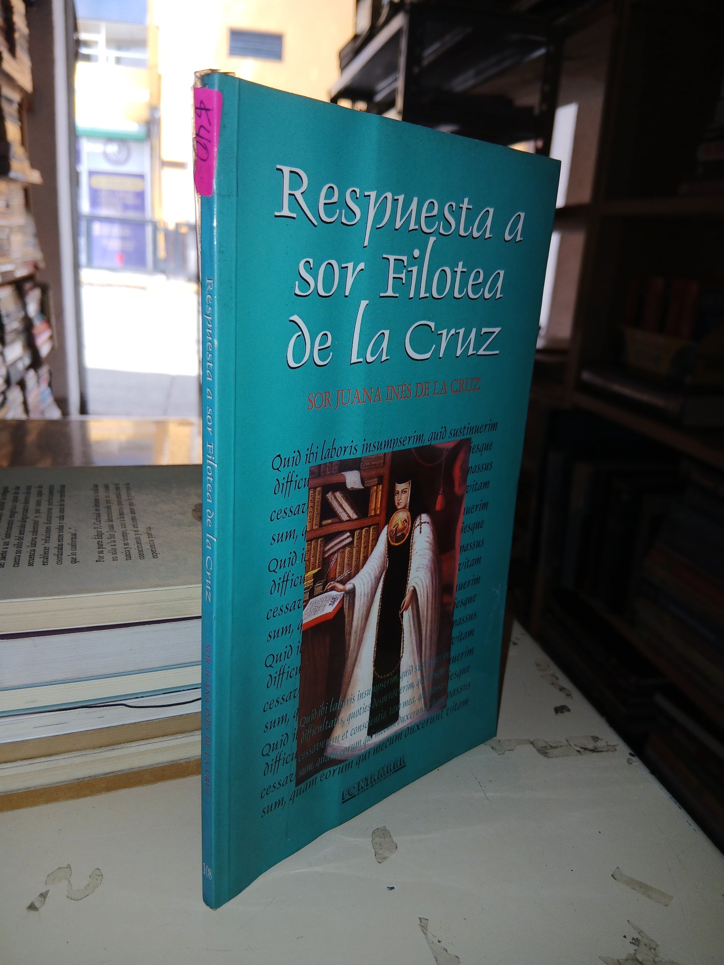 RESPUESTA A SOR FILOTEA DE LA CRUZ POR SOR JUANA INÉS DE LA CRUZ USADO NOVELA LITERARIO 207