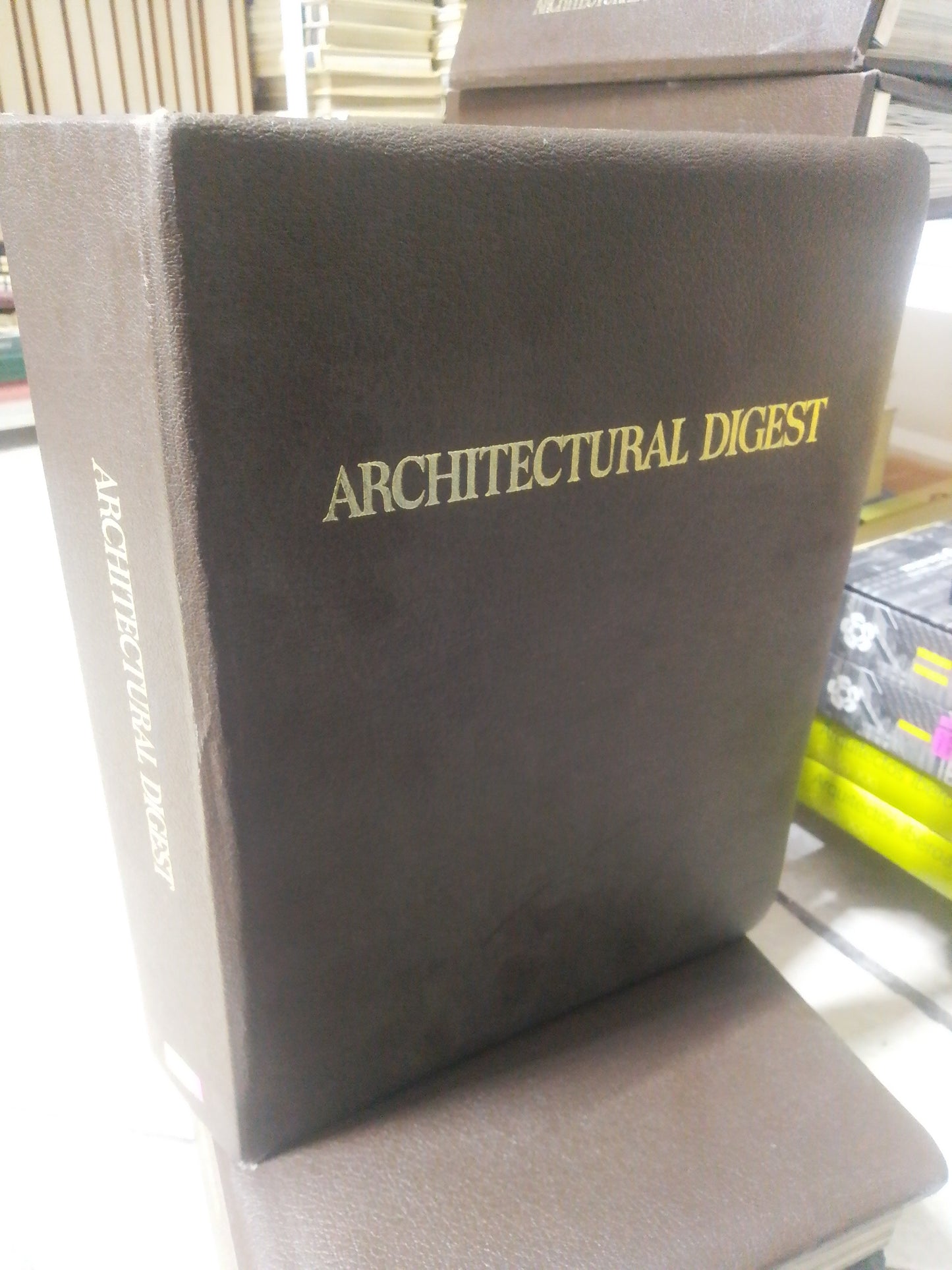 REVISTA ARCHITECTURAL DIGEST 1977, POR CLEON T. KNAPP, USADO, ARQUITECTURA, JUAREZ 515