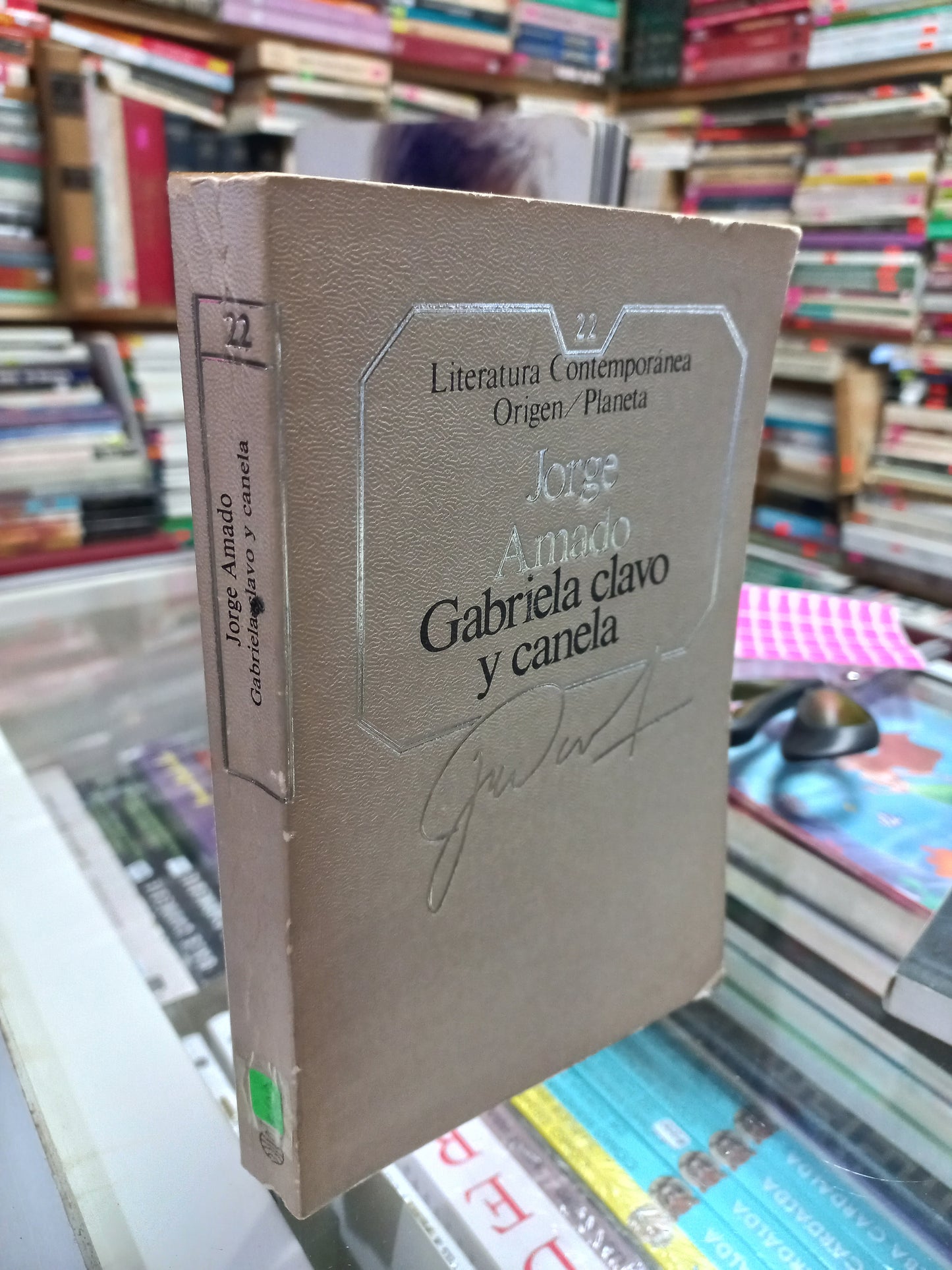 GABRIELA CLAVO Y CANELA POR JORGE AMADO USADO NOVELA JUÁREZ