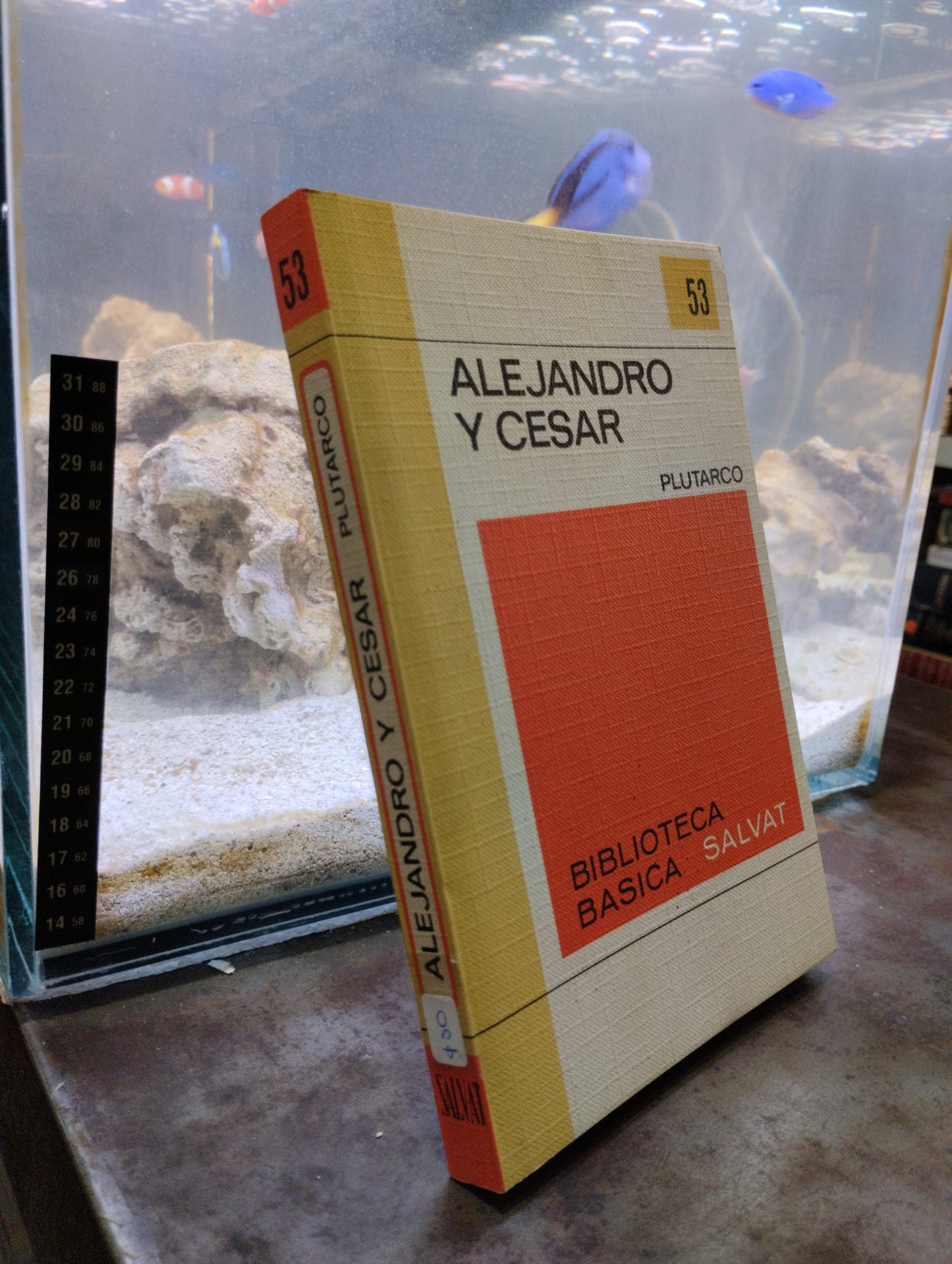 ALEJANDRO Y CESAR POR PLUTARCO USADO NOVELAS ALDAMA