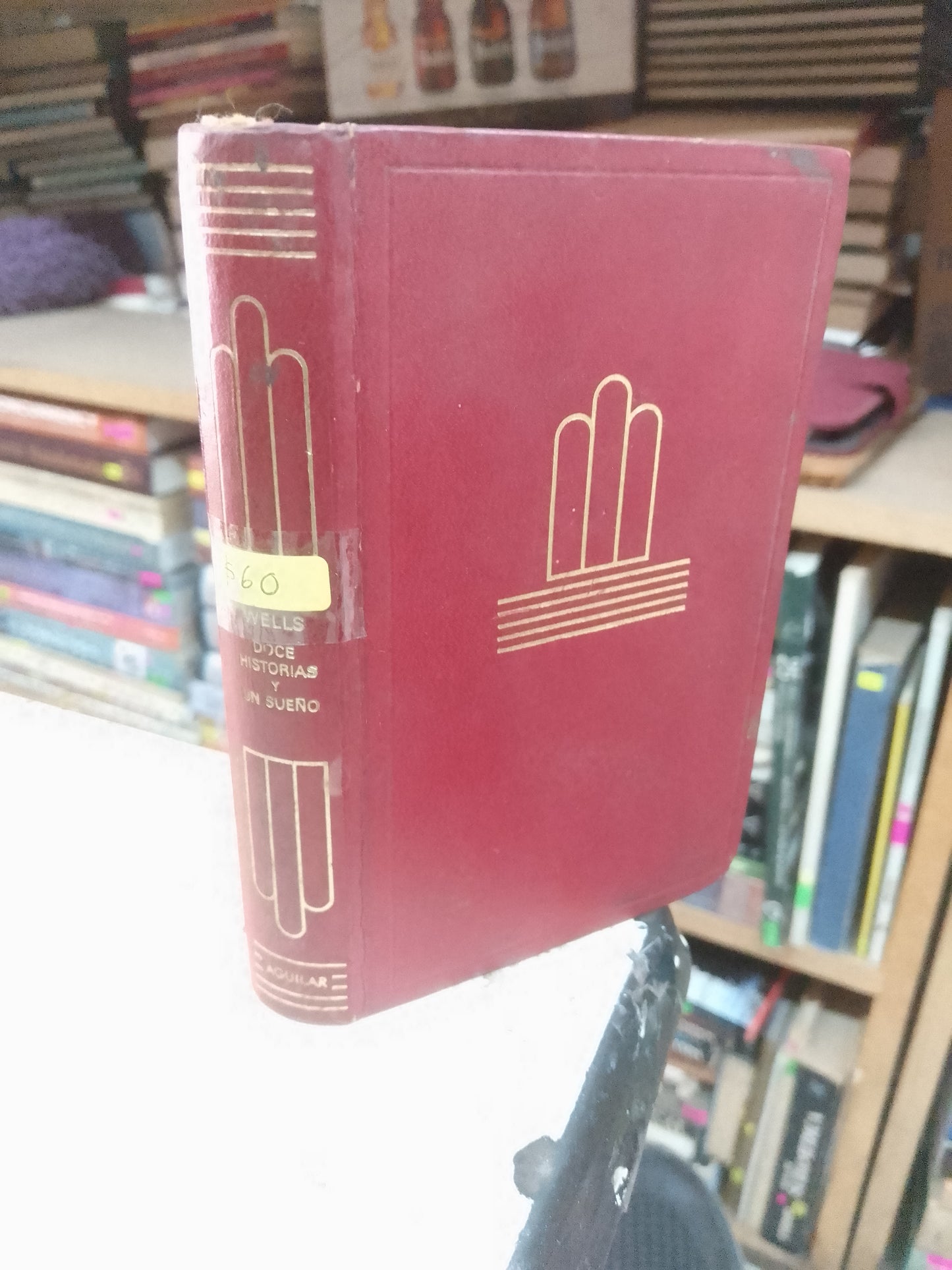 DOCE HISTORIAS Y UN SUEÑO POR H.G. WELLS USADO NOVELA LITERARIO 207