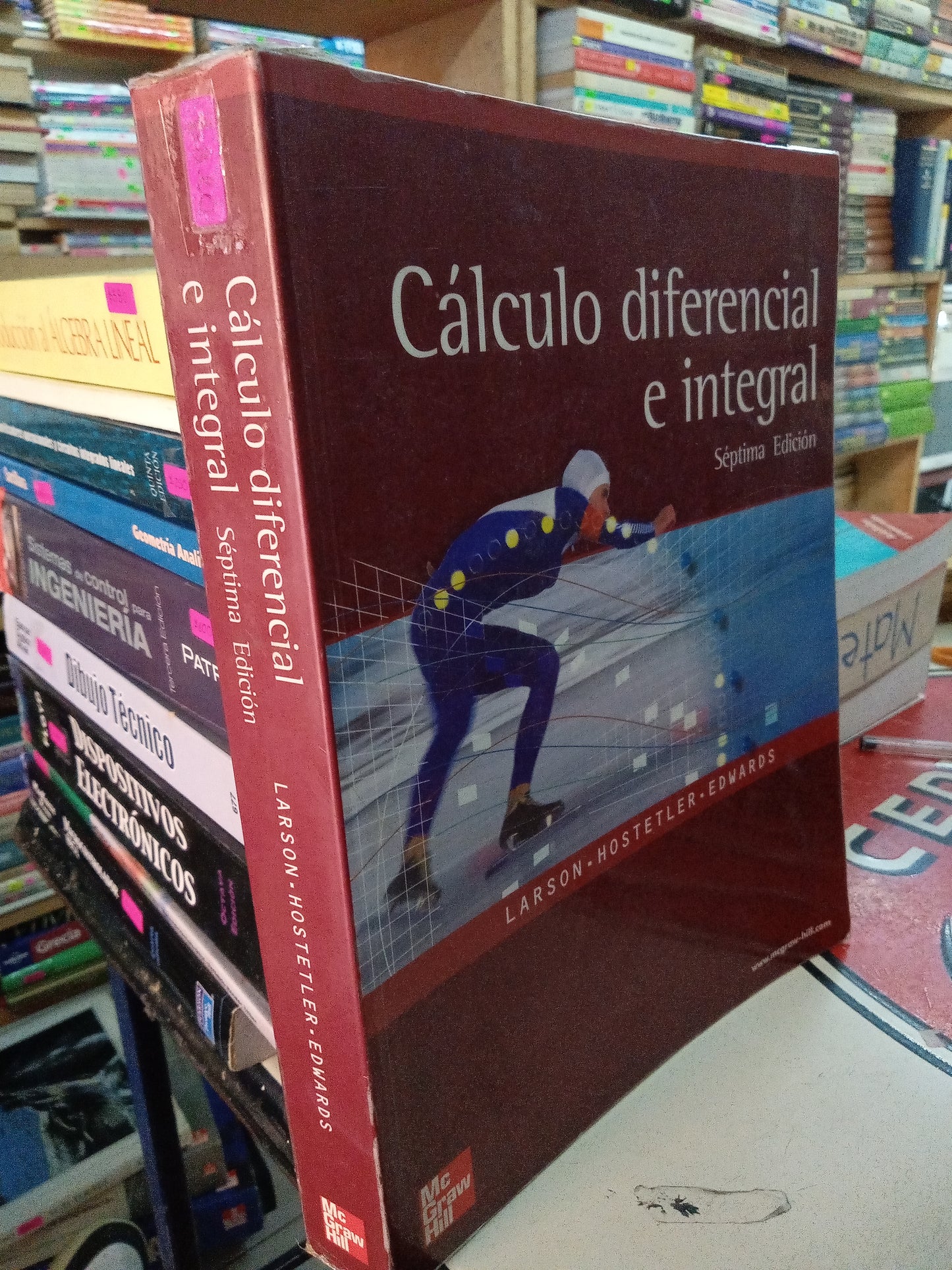 CALCULO DIFERENCIAL E INTEGRAL POR LARSON HOSTRTLER USADO MATEMÁTICAS LITERARIO 207