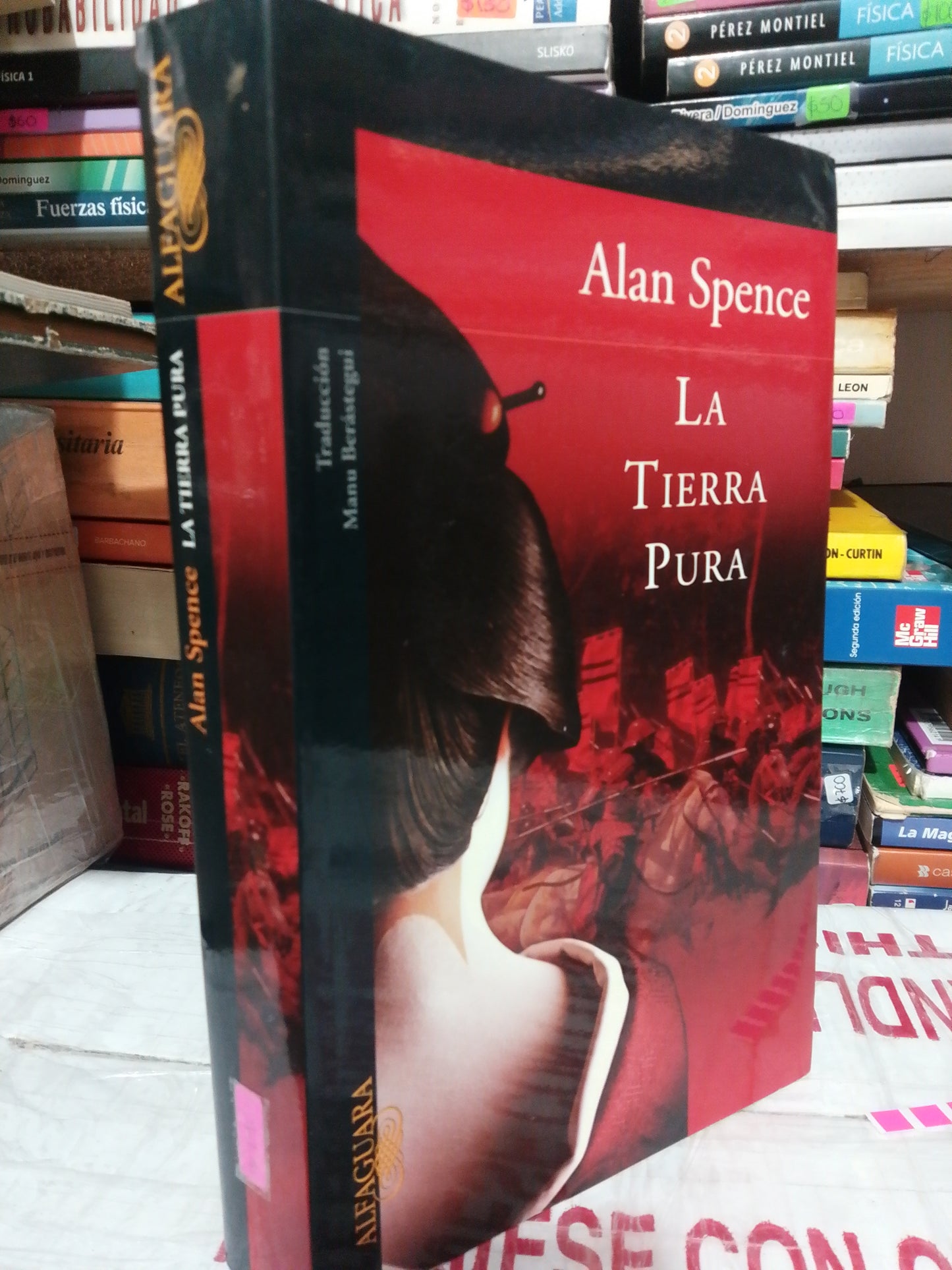LA TIERRA PURA POR ALAN SPENCER USADO NOVELA JUÁREZ