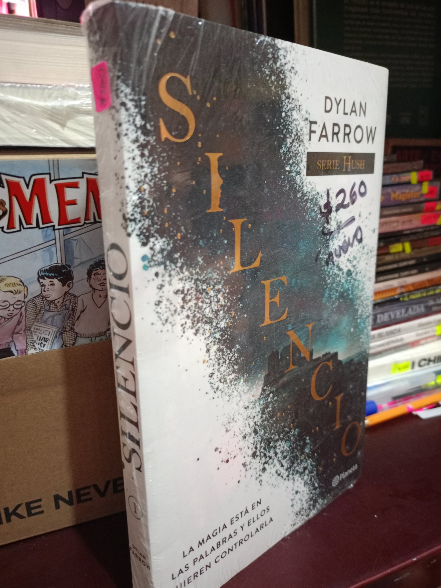 SILENCIO POR DYLAN FARROW NUEVO LITERARIO 305