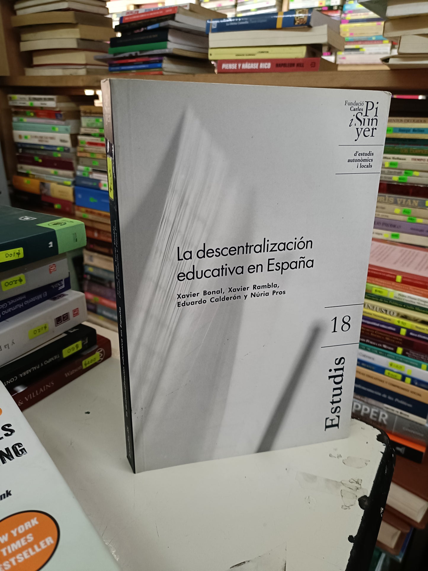 LA DESCENTRALIZACIÓN EDUCATIVA EN ESPAÑA (VARIOS AUTORES) USADO EDUCACIÓN LITERARIO 207