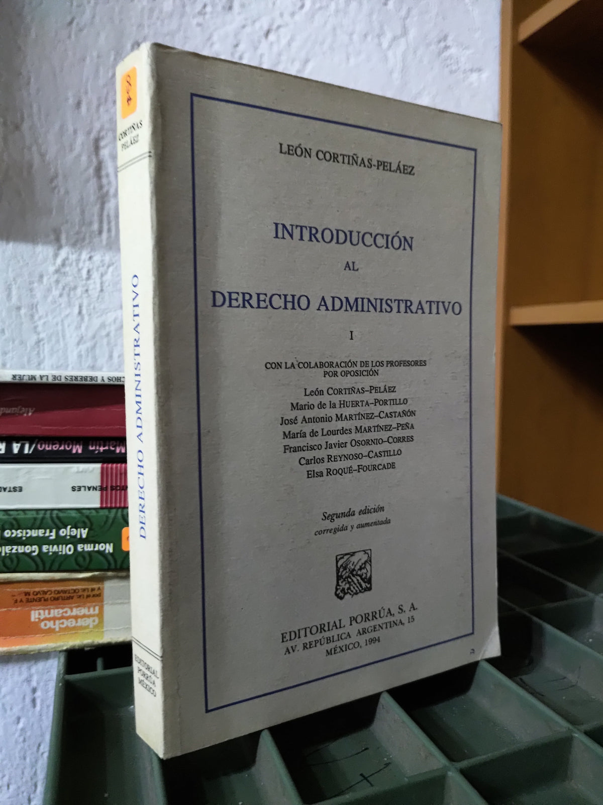 INTRODUCCION AL DERECHO ADMINISTRATIVO 1 POR LEON CORTIÑAS PELAEZ USADO DERECHO JUAREZ 515