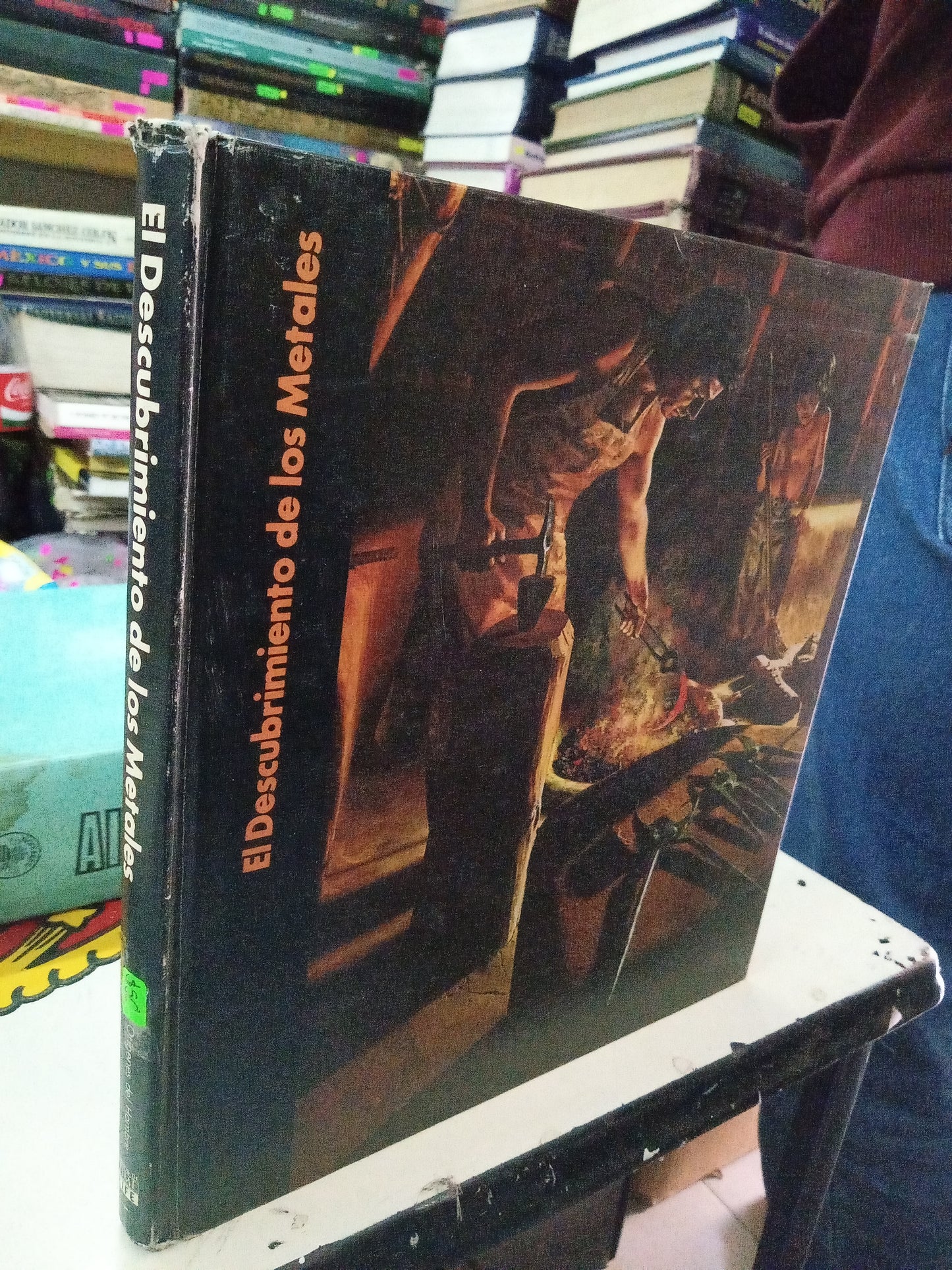 EL DESCUBRIMIENTO DE METALES POR PERCY KNAUTH USADO HISTORIA LITERARIO 207