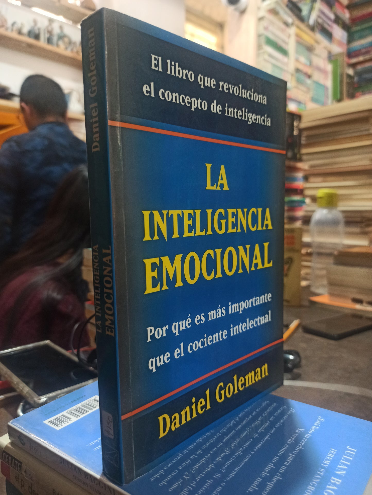 LA INTELIGENCIA EMOCIONAL POR DANIEL GOLEMAN USADO SUPERACIÓN PERSONAL ALDAMA