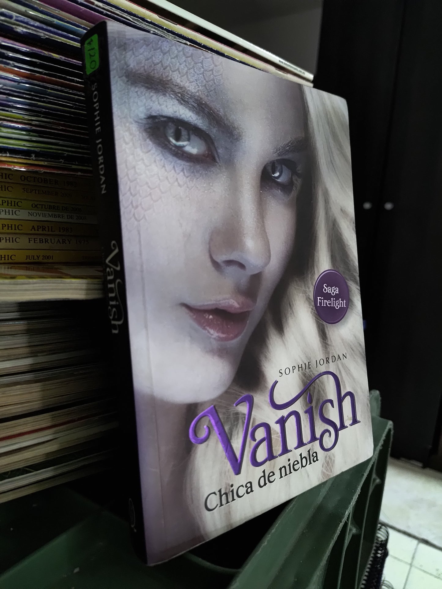 VANISH CHICA DE NIEBLA POR SOPHIE JORDAN USADO NOVELAS JUAREZ 515