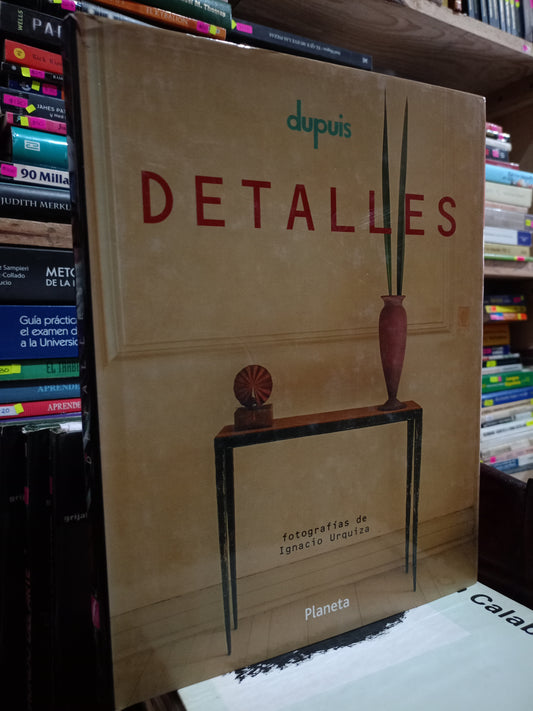 DETALLES USADO ARQUI LITERARIO 305