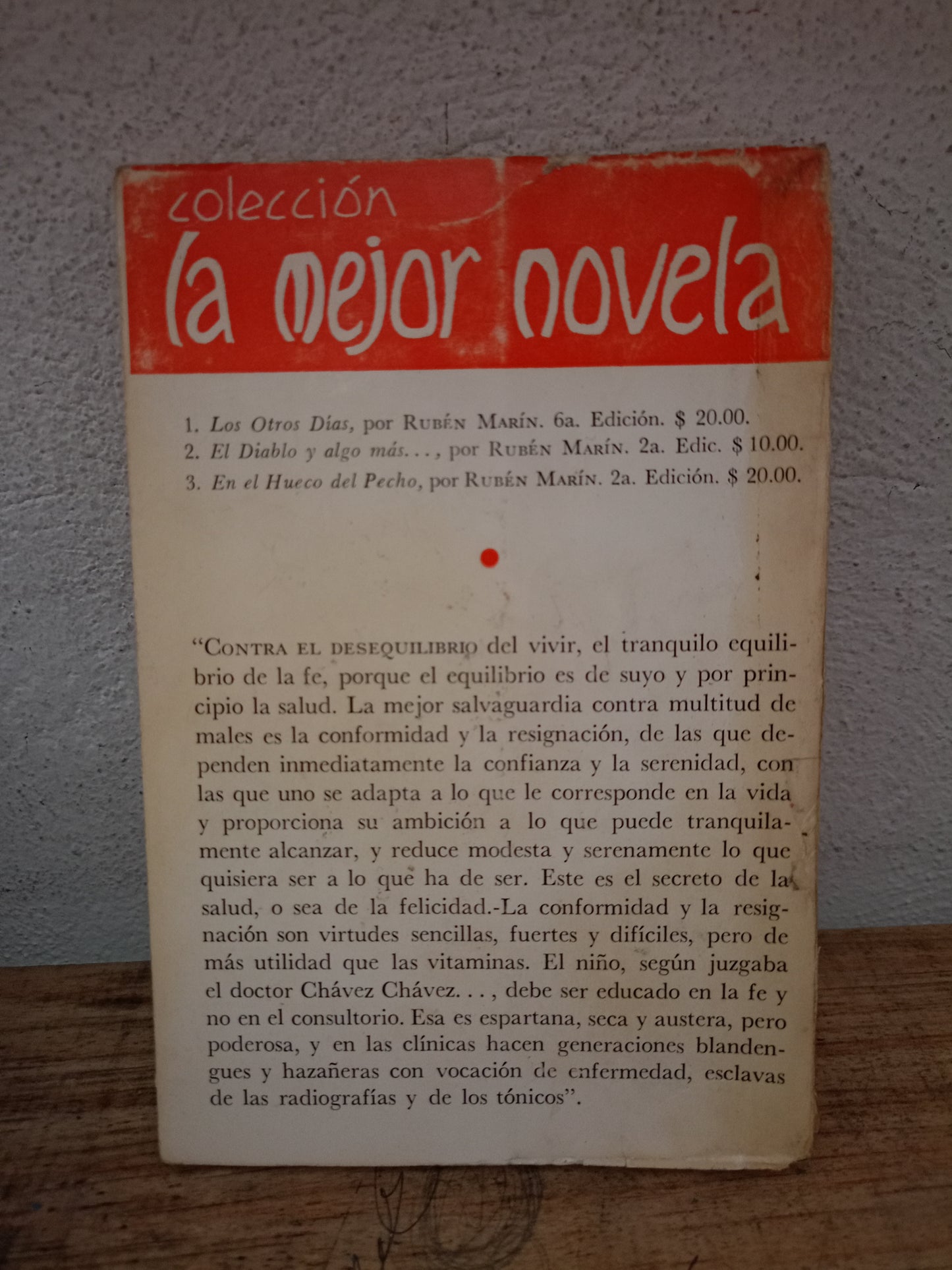EN EL HUECO DEL PECHO RUBEN  MARIN USADO NOVELA LITERARIO 305