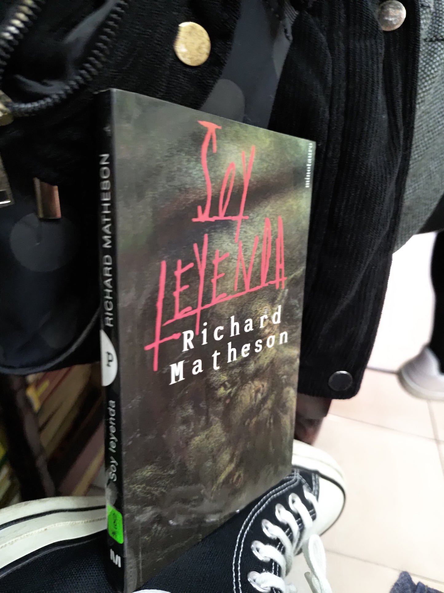 SOY LEYENDA POR RICHARD MATHESON USADO NOVELAS LITERARIO 207