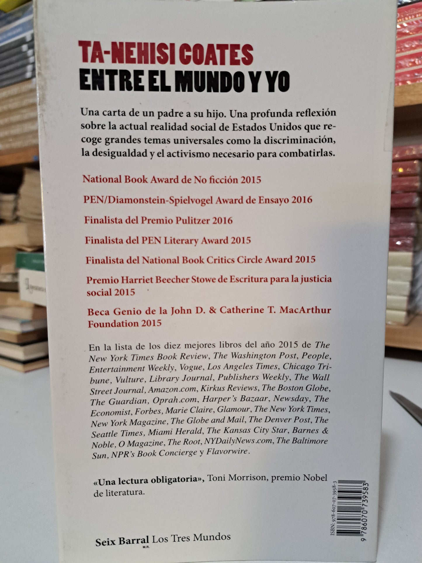 ENTRE EL MUNDO Y YO TA-NEHISI COATES USADO NOVELA JUÁREZ