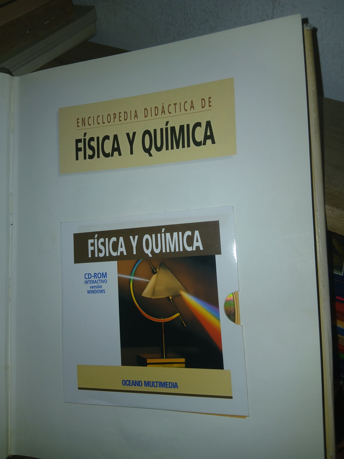 ENCICLOPEDIA DIDÁCTICA DE FÍSICA Y QUÍMICA CON CD-ROOM (VARIOS AUTORES) USADO FÍSICA LITERARIO 207