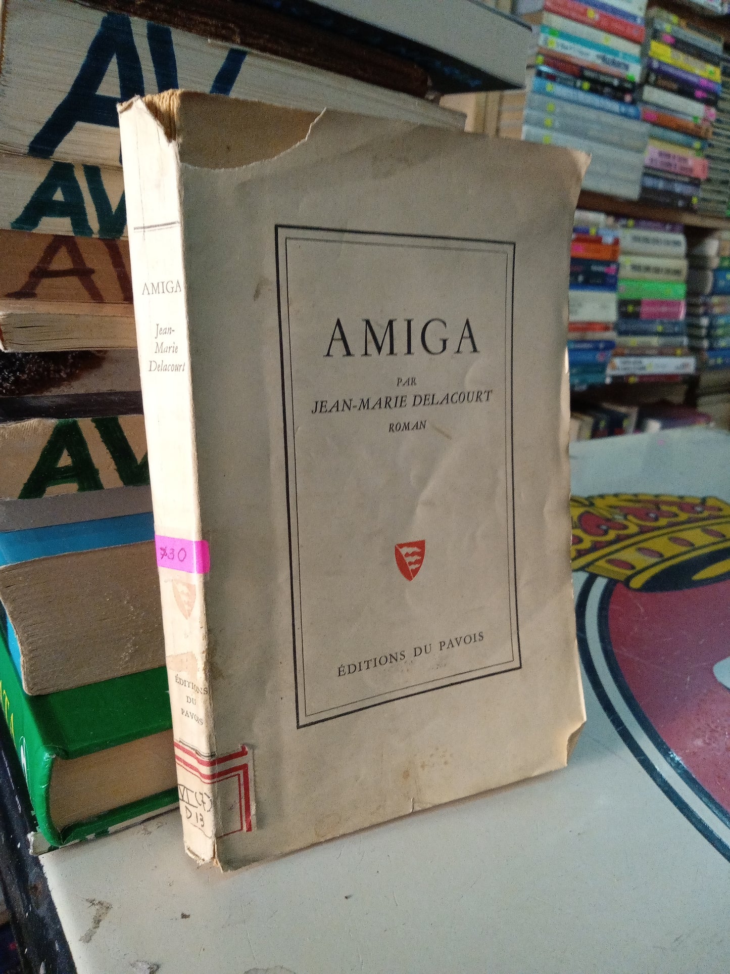 AMIGA POR JEAN MARIE DELACOURT USADO NOVELA LITERARIO 207