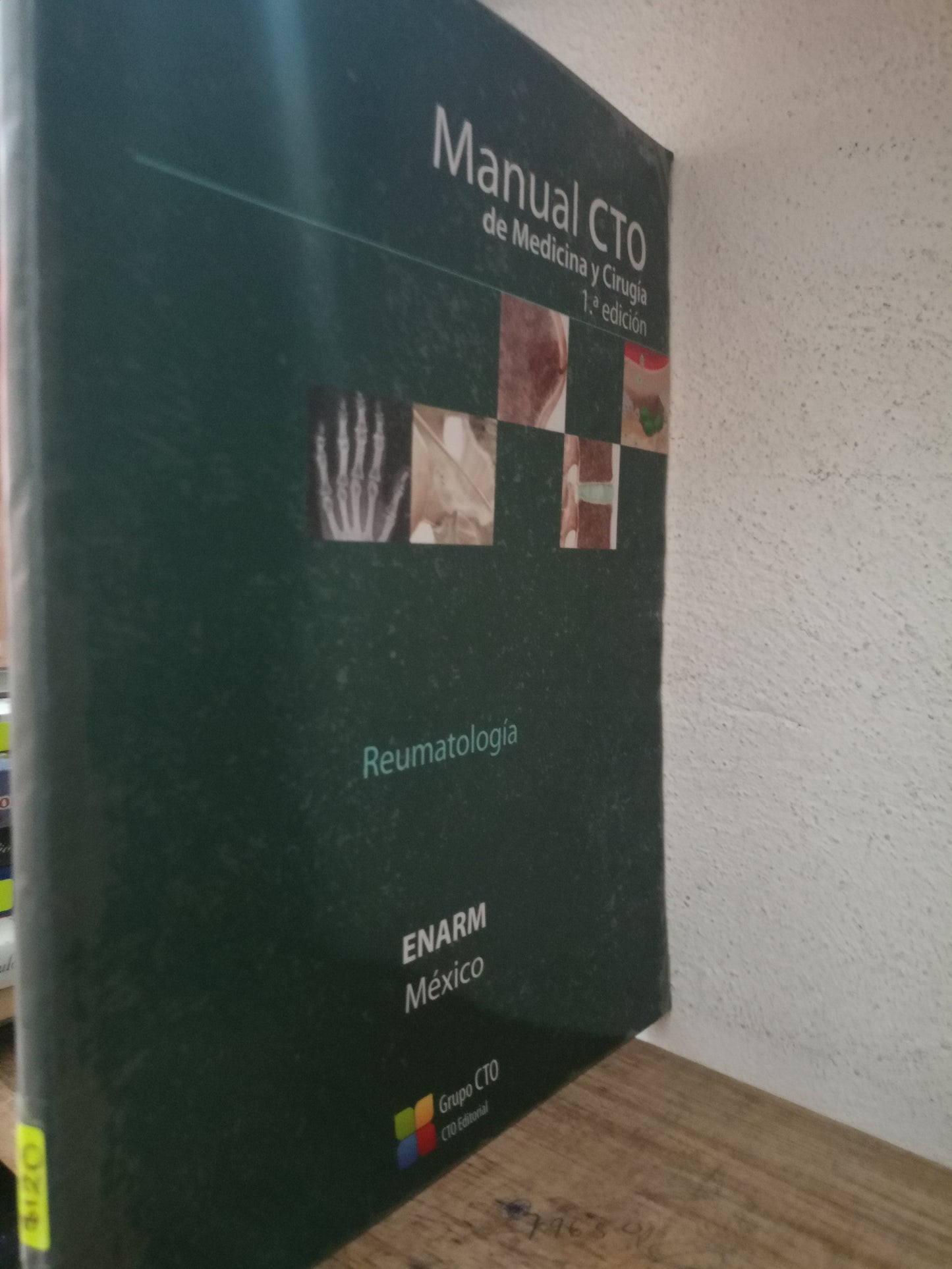 MANUAL CTO DE MEDICINA Y CIRUGIA USADO A.SALUD LITERARIO 305