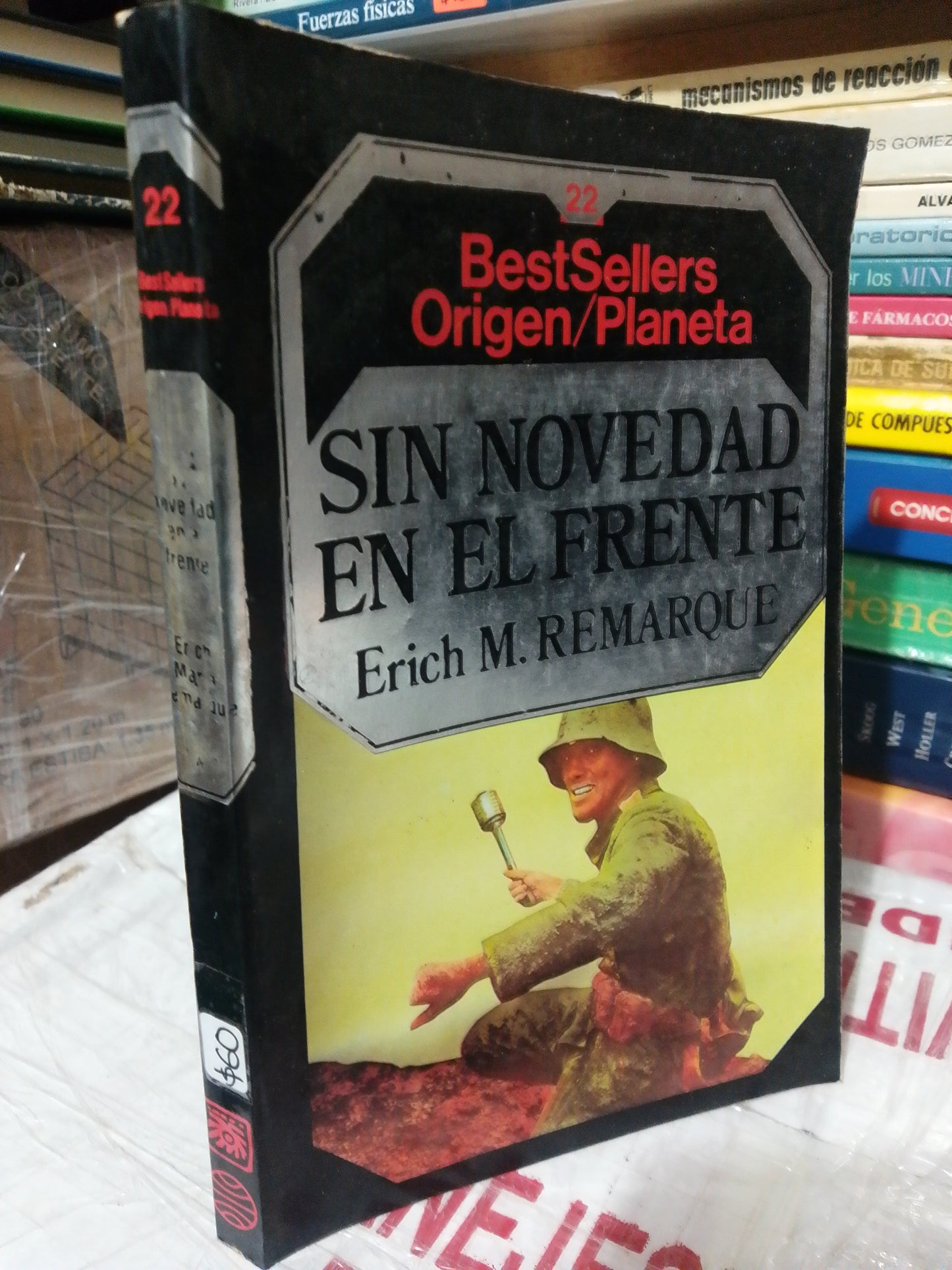 SIN NOVEDAD EN EL FRENTE #22 POR ERICH M REMARQUE USADO NOVELA