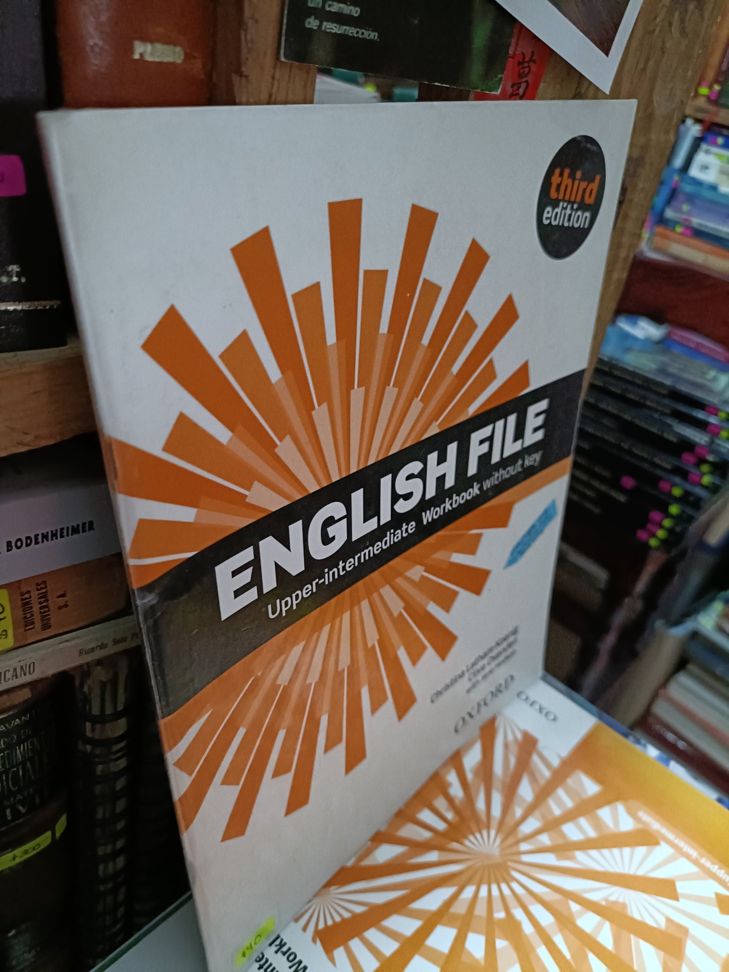 ENGLISH FILE UPPER INTERMEDIANTE WORKBOOK WHITHOUT KEY POR CHRISTINA LATHAM USADO IDIOMAS LITERARIO 305