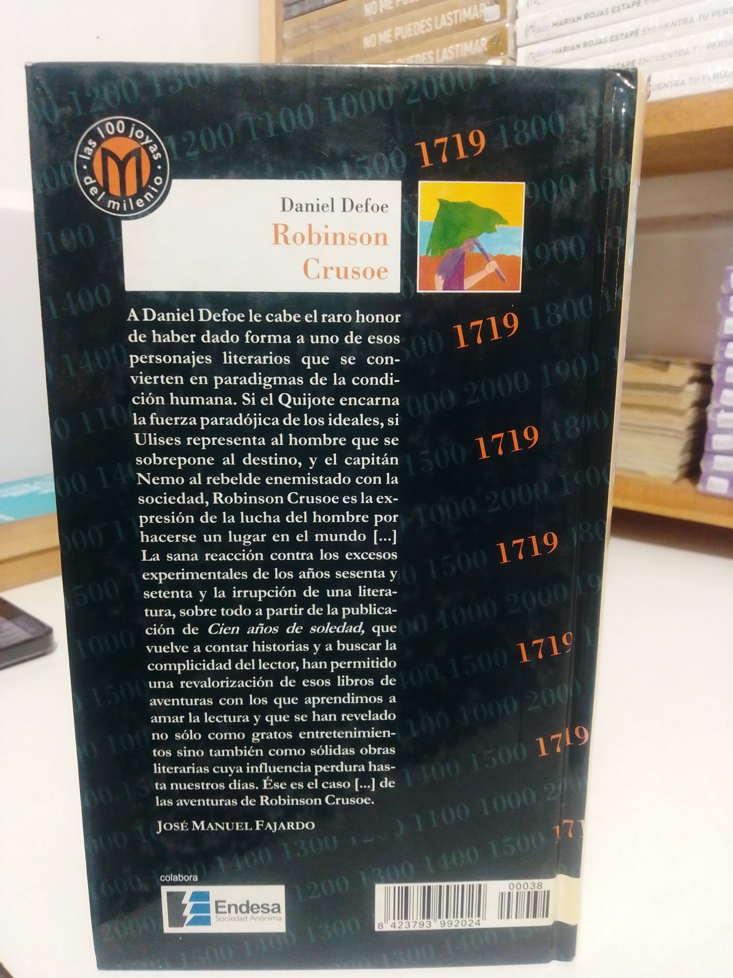 ROBINSON CRUSOE POR DANIEL DEFOE USADO NOVELA JUAREZ