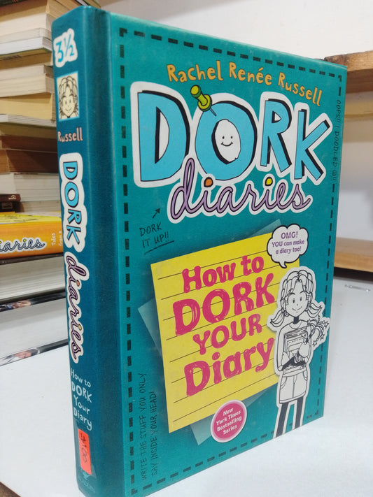DORK DIARIES 3 1/2 POR RACHEL RENEE RUSSELL USADO IDIOMAS JUAREZ