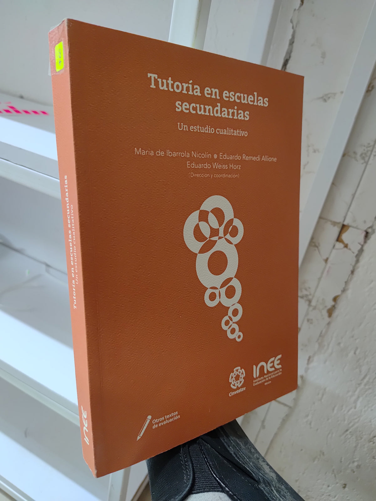 TUTORIA EN ESCUELAS SECUNDARIAS POR MARIA DE IBARROLA NICOLIN USADO EDUCACION JUAREZ 515