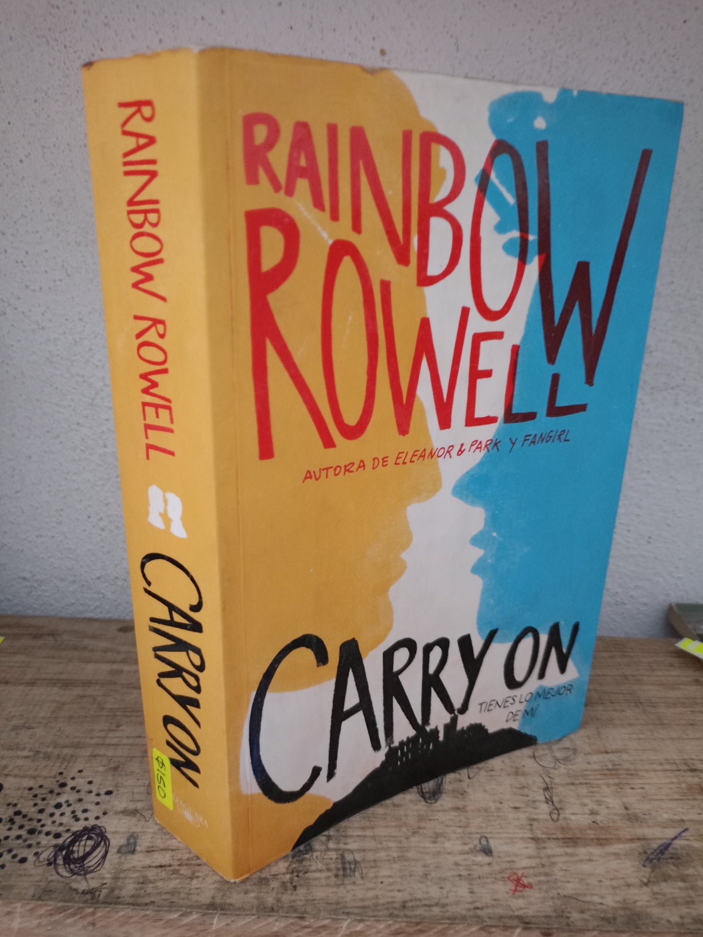 CARRY ON POR RAINBOW ROWELL USADO NOVELA LITERARIO 305