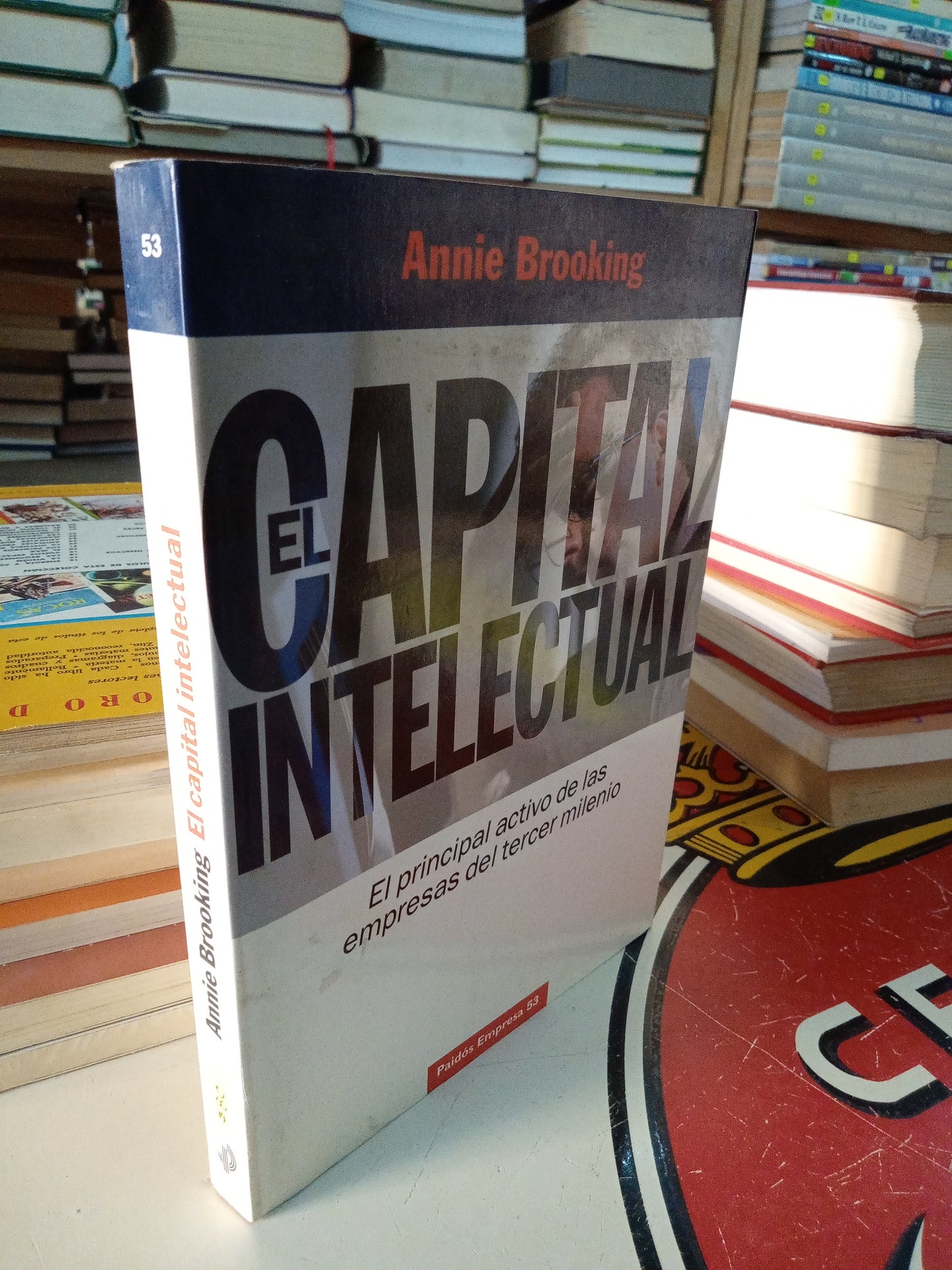 EL CAPITAL INTELECTUAL POR ANNIE BROOKING USADO ADMINISTRACIÓN LITERARIO 207