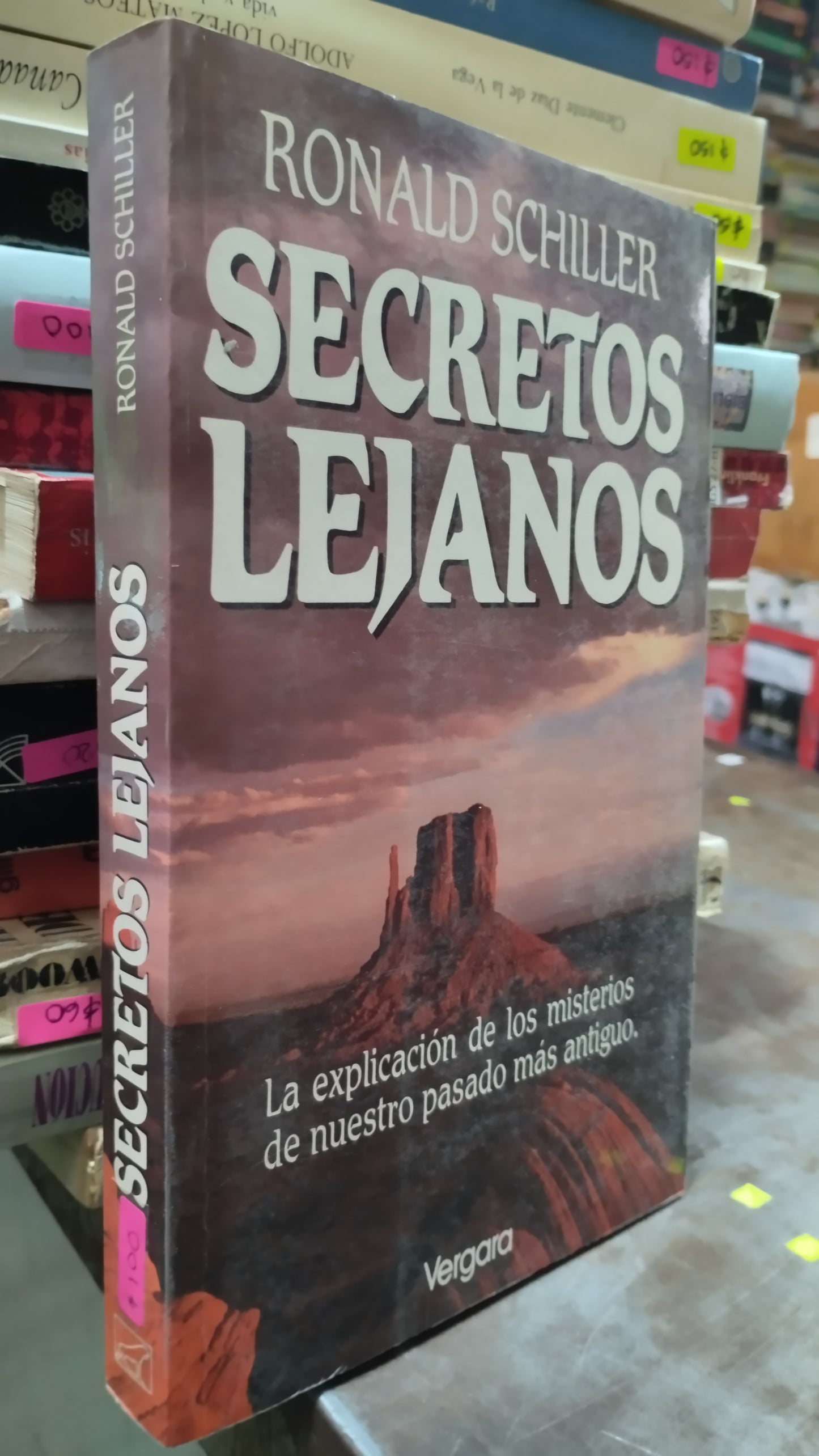 SECRETOS LEJANOS POR RONALD SCHILLER LIBRO USADO HISTORIA ALDAMA