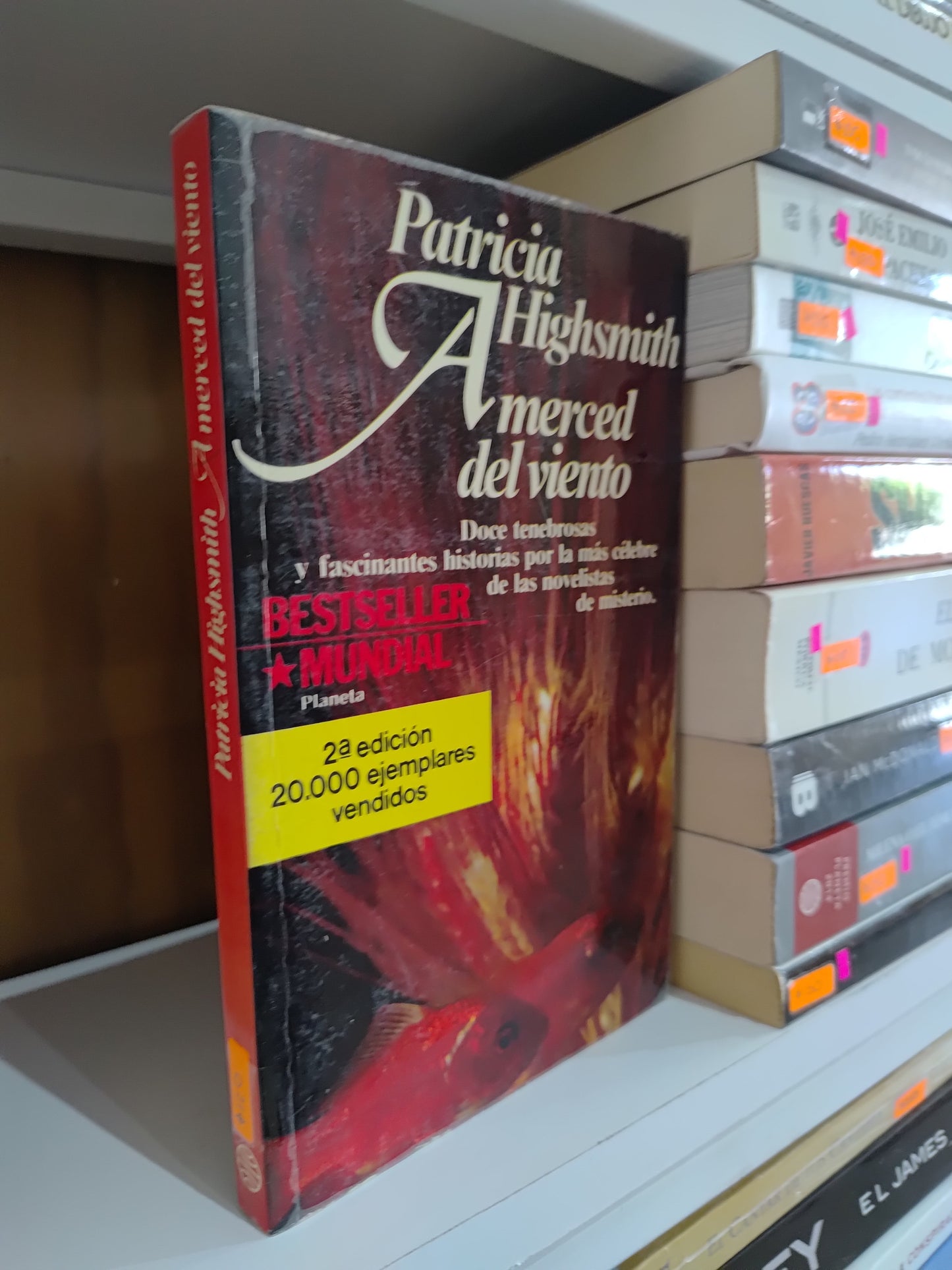 A MERCED DEL VIENTO POR PATRICIA HIGHSMITH USADO NOVELAS JUAREZ 515