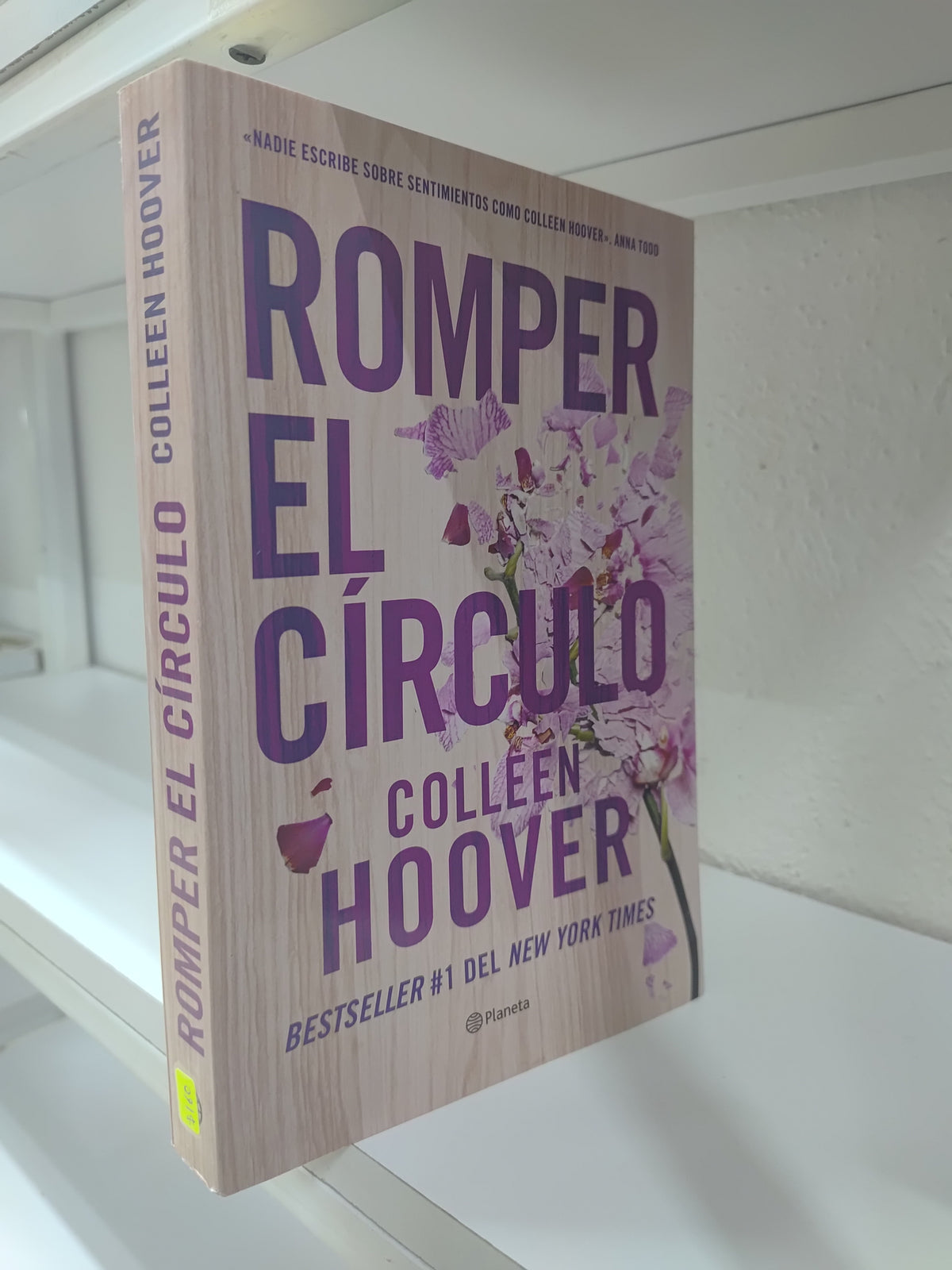 ROMPER EL CIRCULO POR COLLEEN  HOOVER USADO NOVELAS JUAREZ 515