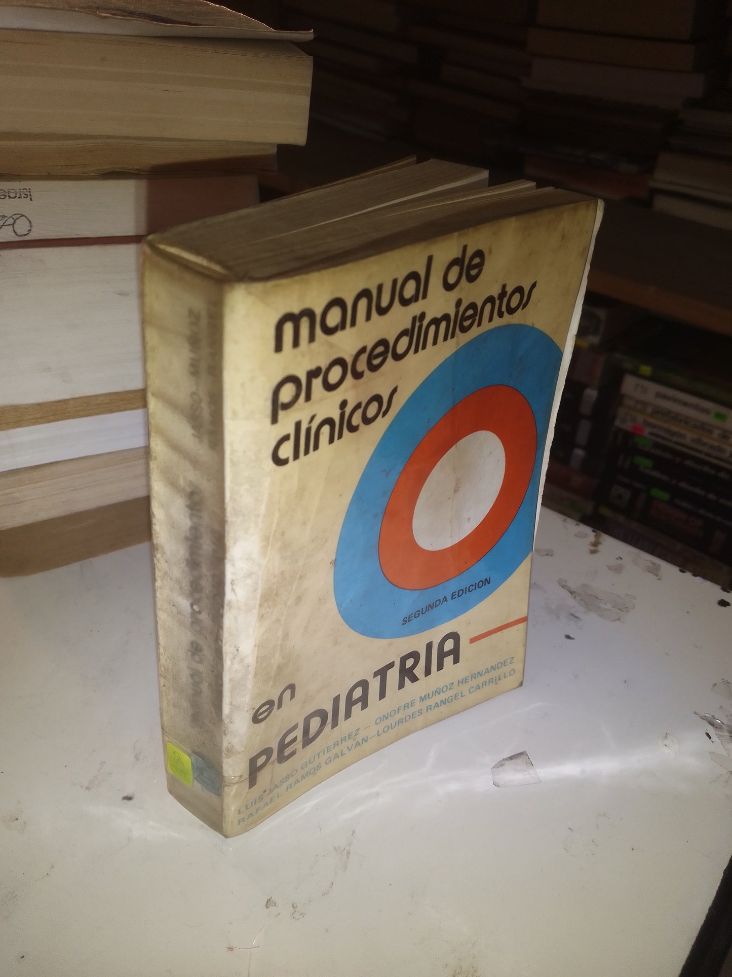 MANUAL DE PROCEDIMIENTOS CLÍNICOS EN PEDIATRÍA )VARIOS AUTORES) USADO MEDICINA LITERARIO 207