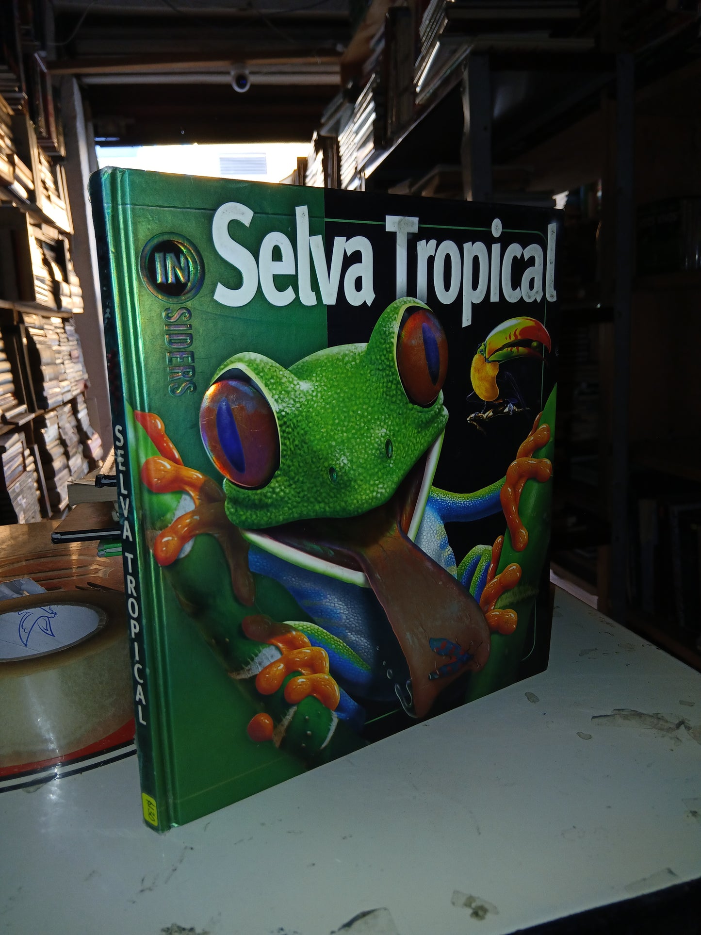 SELVA TROPICAL POR RICHARD C. VOGT USADO INFANTIL LITERARIO 207