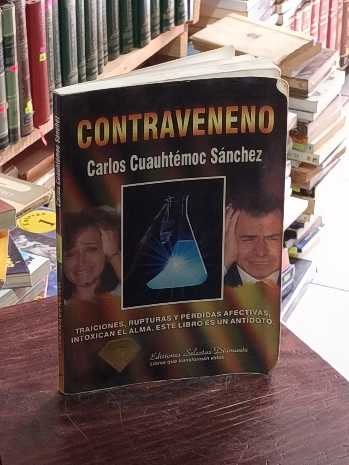 CONTRAVENENO CARLOS CUAUHTEMOC SANCHEZ USADO NOVELA LITERARIO 305