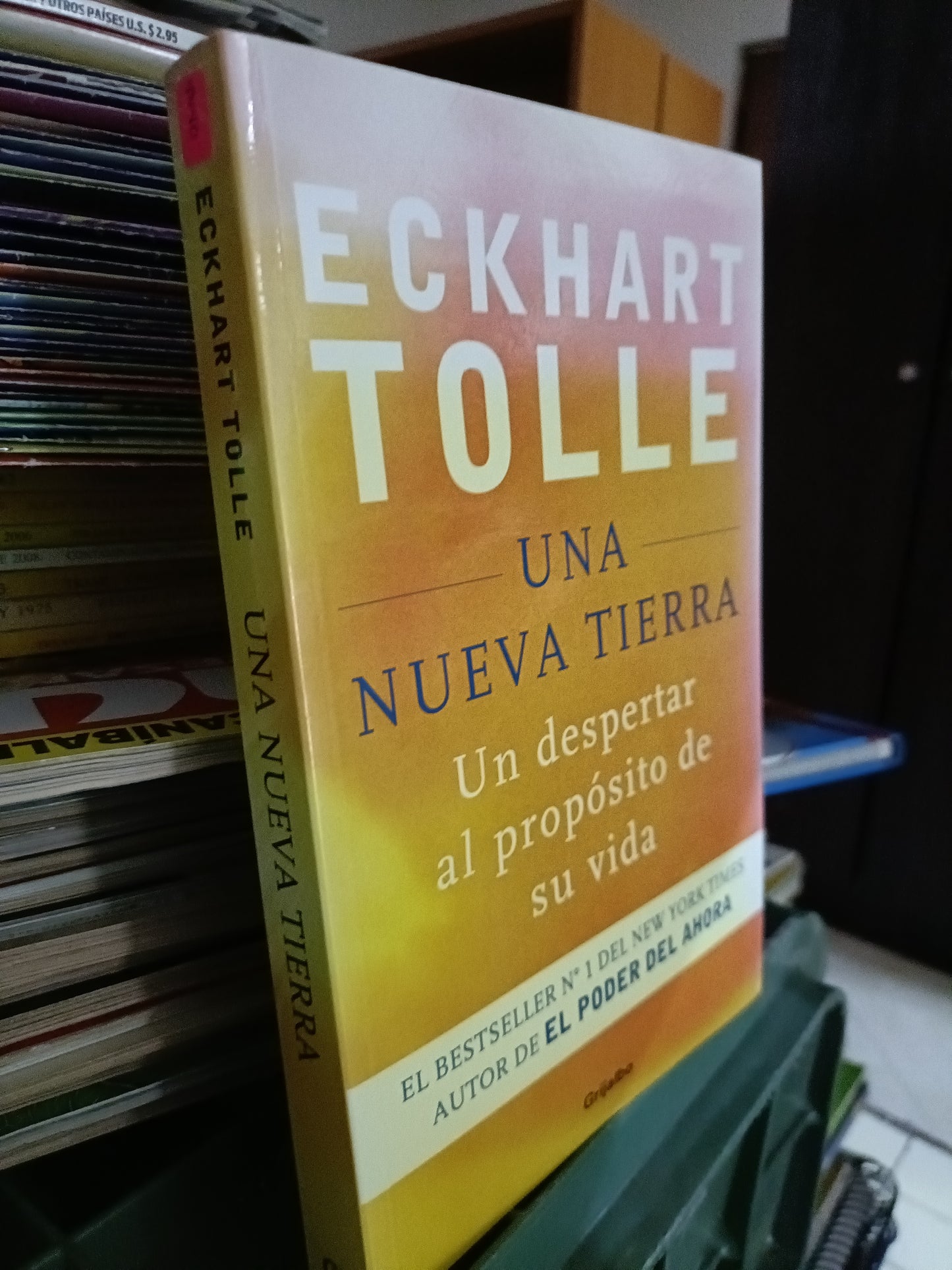 UNA NUEVA TIERRA POR ECKHART TOLLE USADO SUPERACION PERSONAL JUAREZ 515