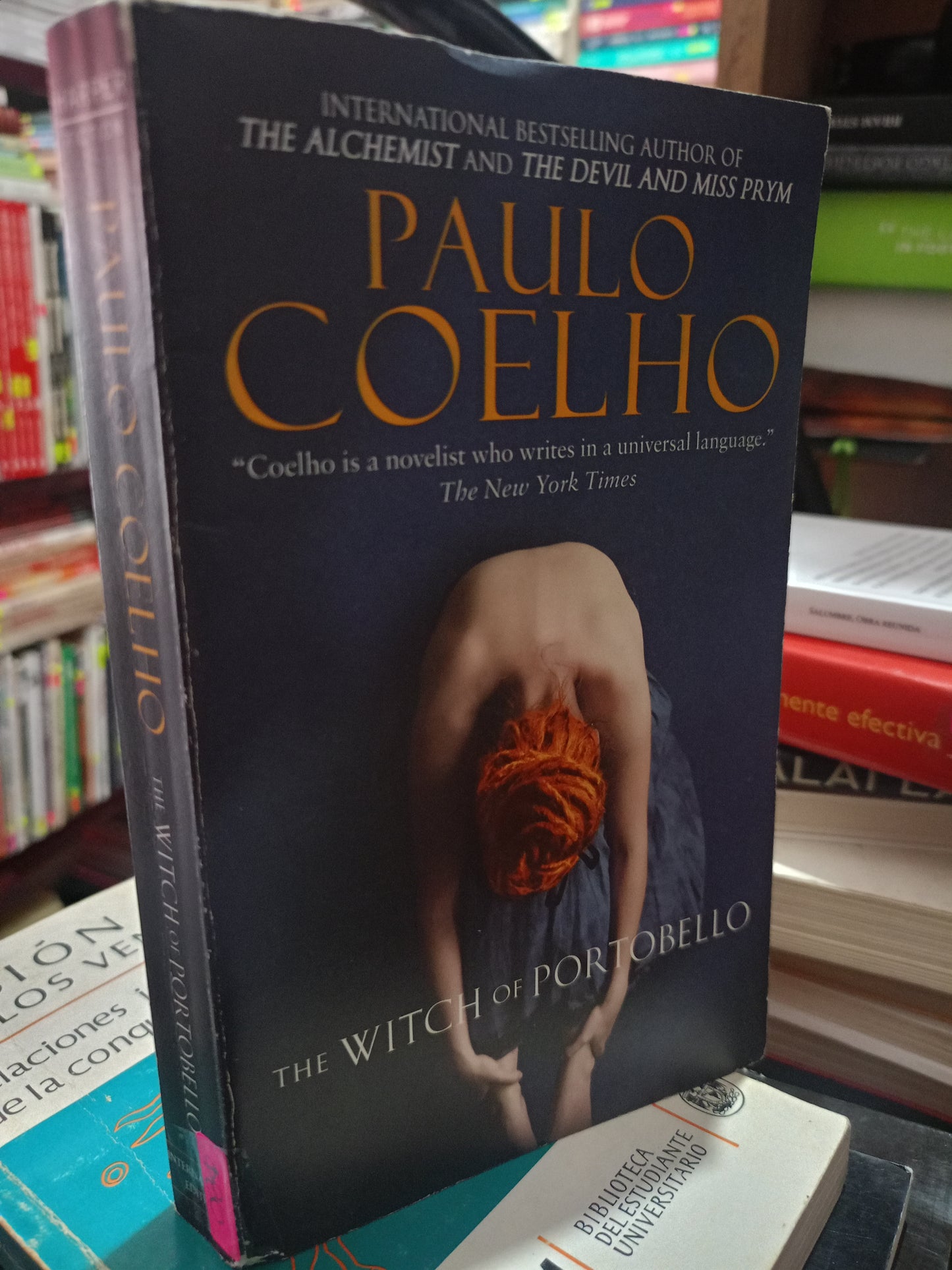 THE WITCH OF PORTOBELLO POR PAULO COELHO USADO IDIOMAS LITERARIO 305