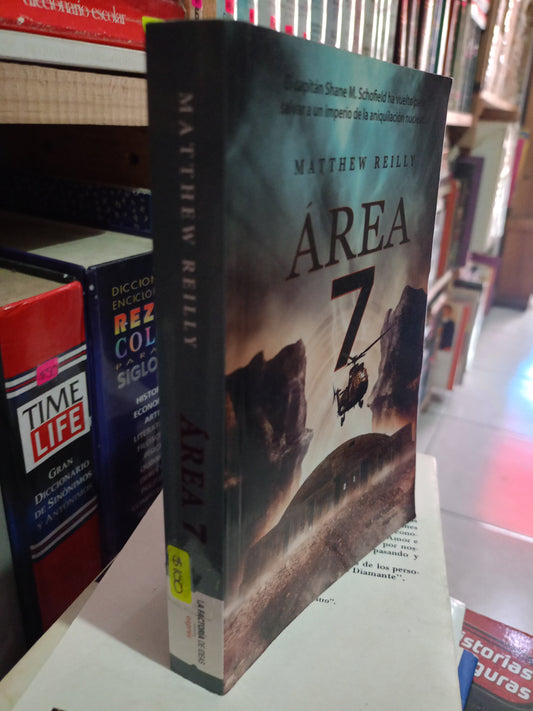 AREA 7 POR MATTHEW REILLY USADO NOVELA LITERARIO #305