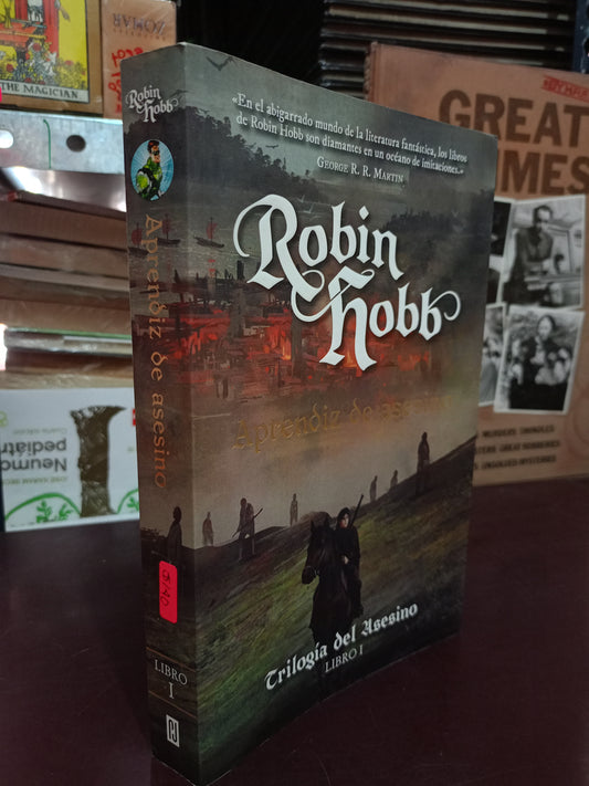 APRENDIZ DE ASESINO TRILOGÍA DEL ASESINO LIBRO I POR ROBIN HOBB USADO NOVELA LITERARIO 305