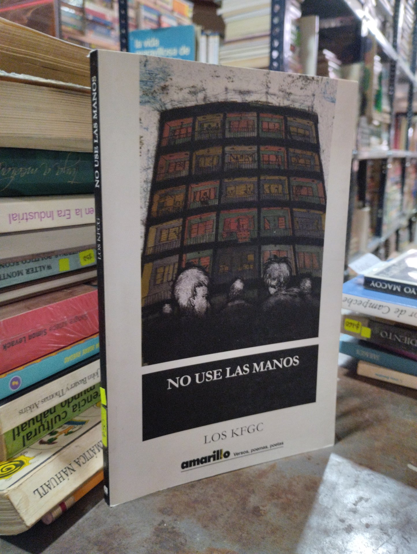 NO USE LAS MANOS POR LOS KFGC USADO POESIA ALDAMA