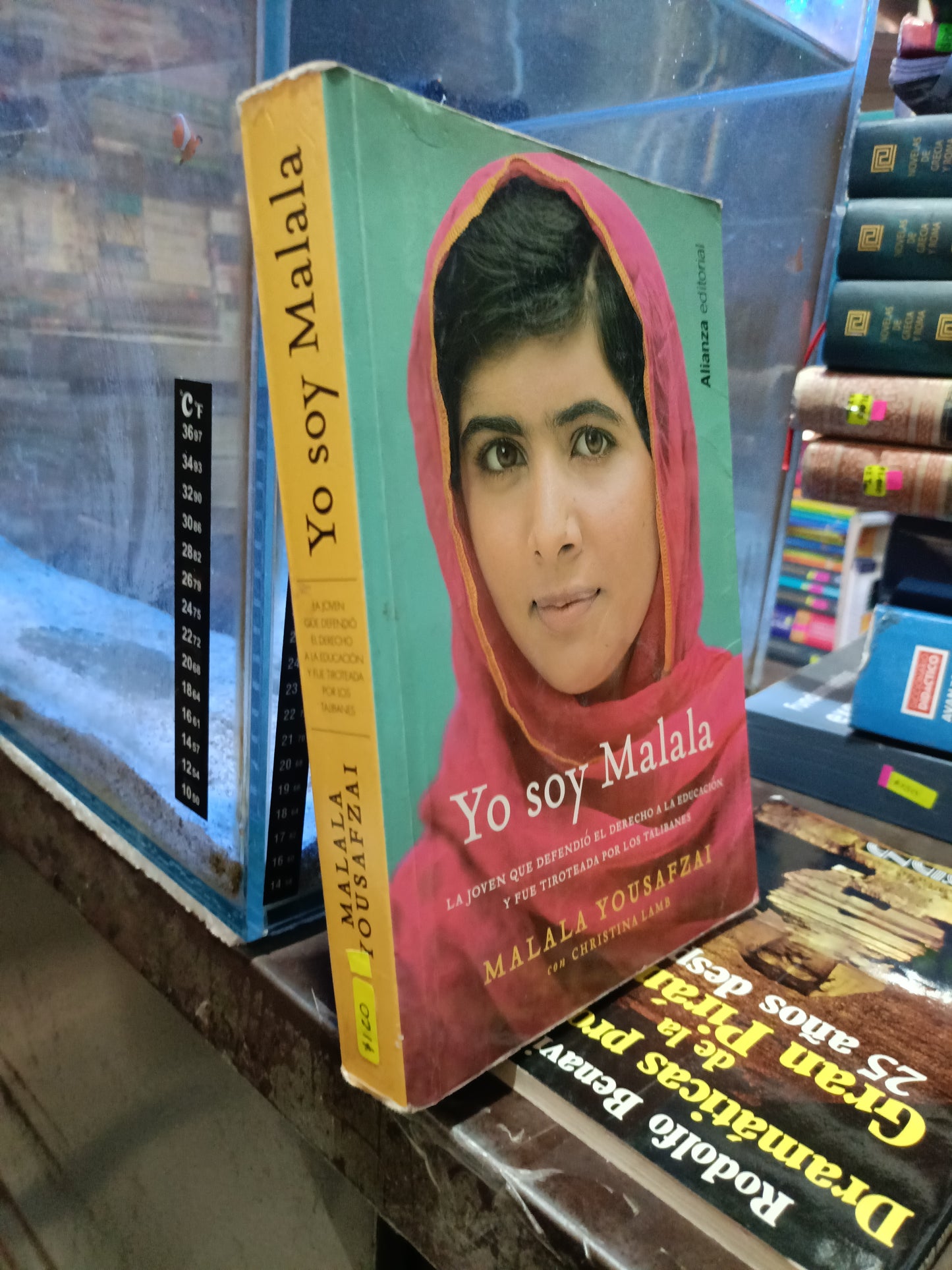 YO SOY MALALA CON CHRISTINA LAMB USADO NOVELA ALDAMA