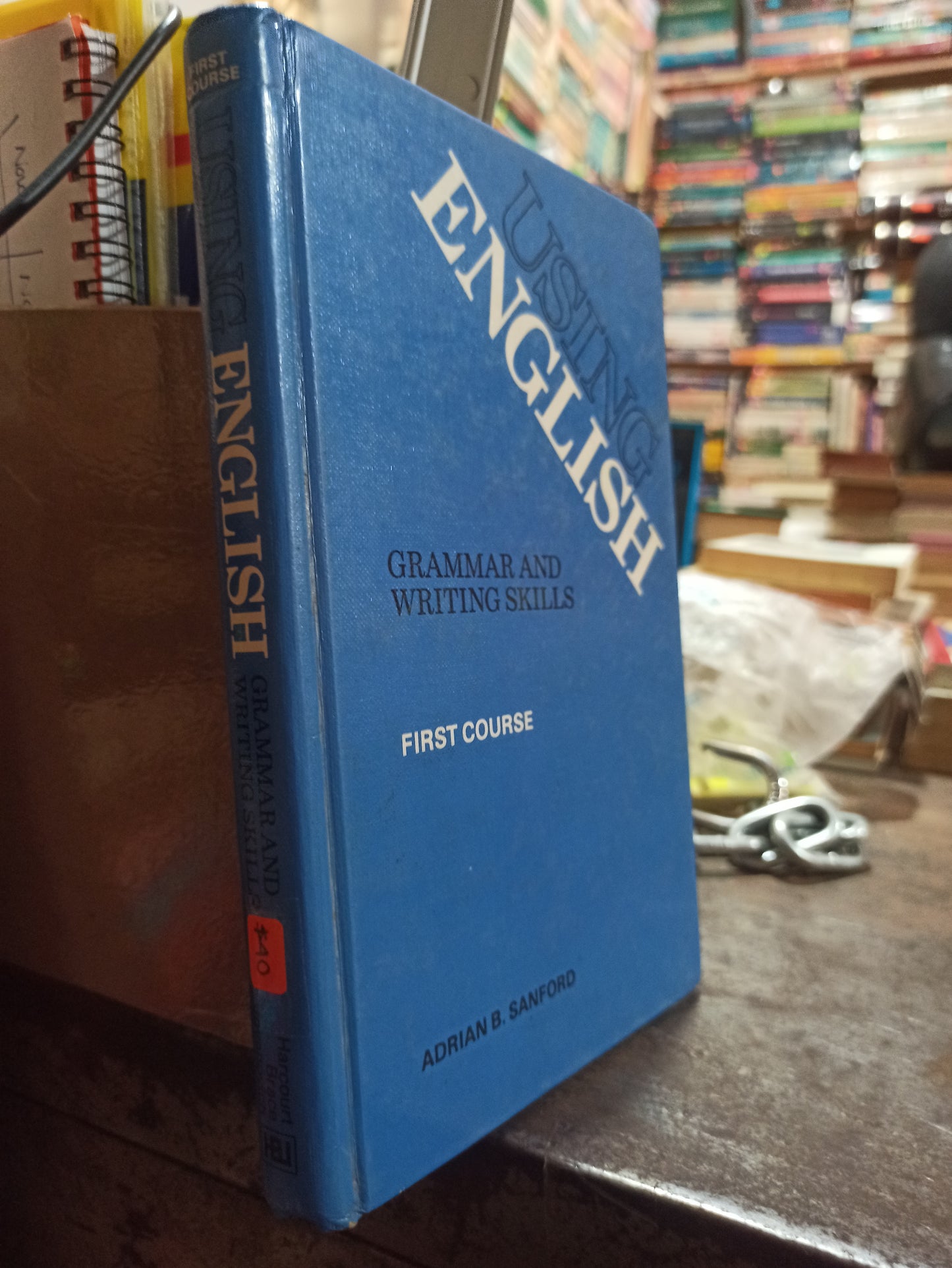 USING ENGLISH POR ADRIAN B. SANFORD USADO IDIOMAS ALDAMA