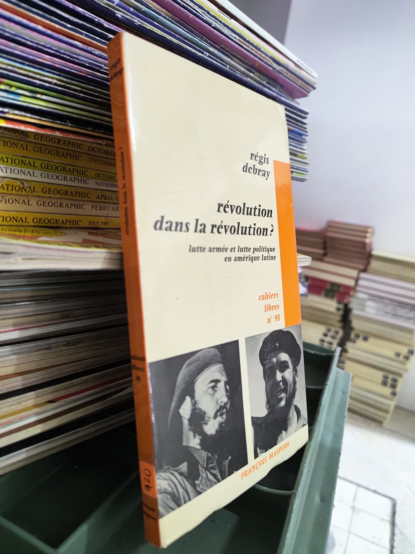 REVOLUTION DANS LA REVOLUTION? POR REGIS DEBRAY USADO IDIOMAS JUAREZ 515