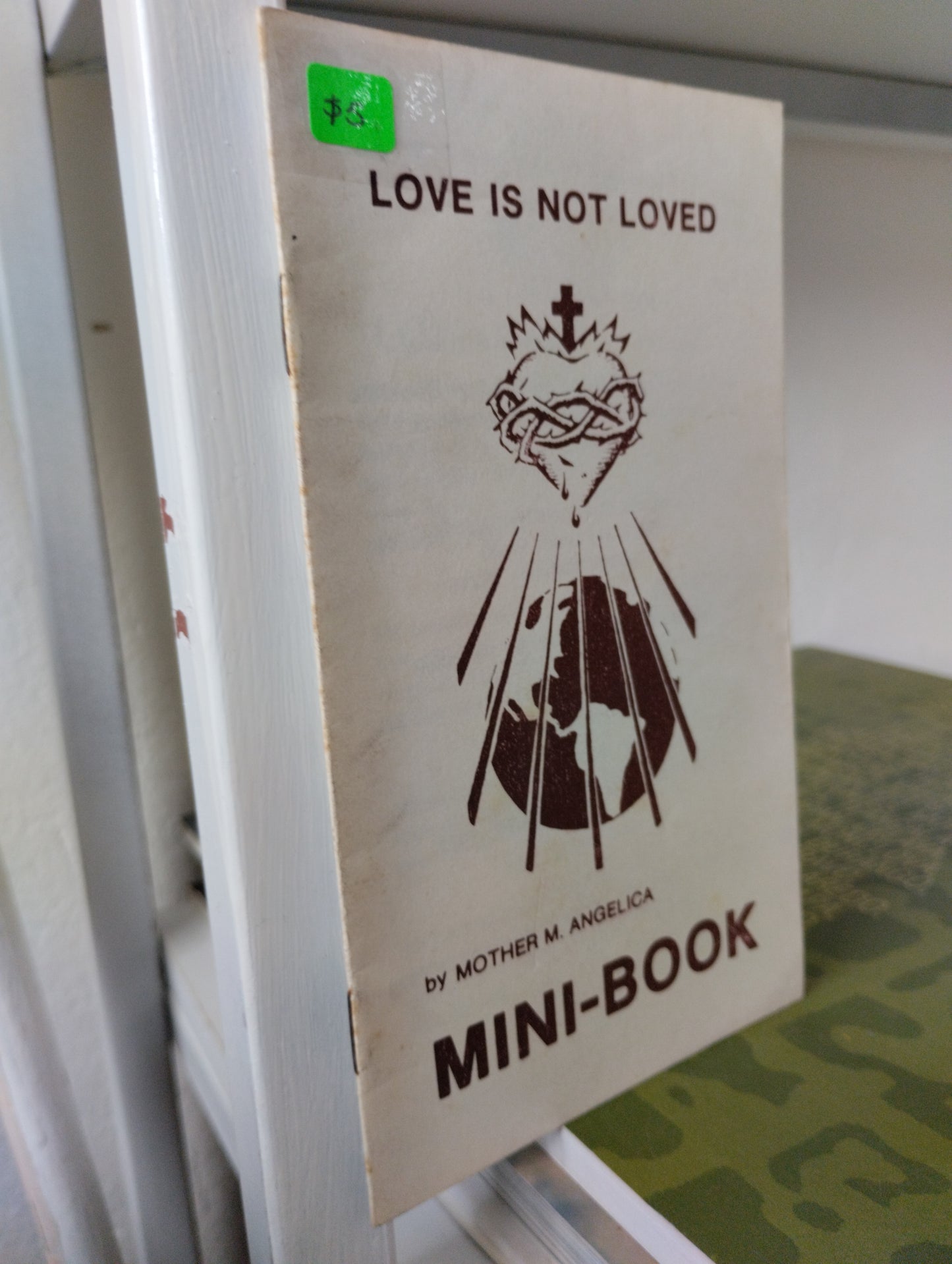 LOVE IS NOT LOVED, M. ANGELICA, USADO, RELIGION, JUAREZ 515