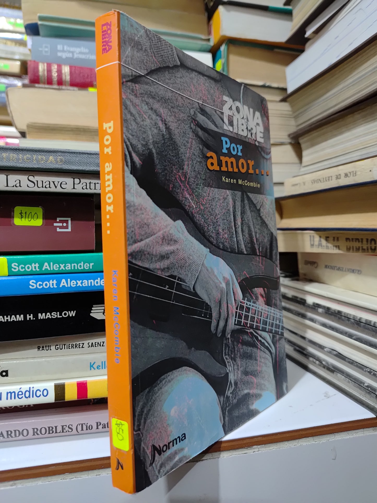 POR AMOR POR KAREN MCCOMBIE USADO NOVELAS JUAREZ 507