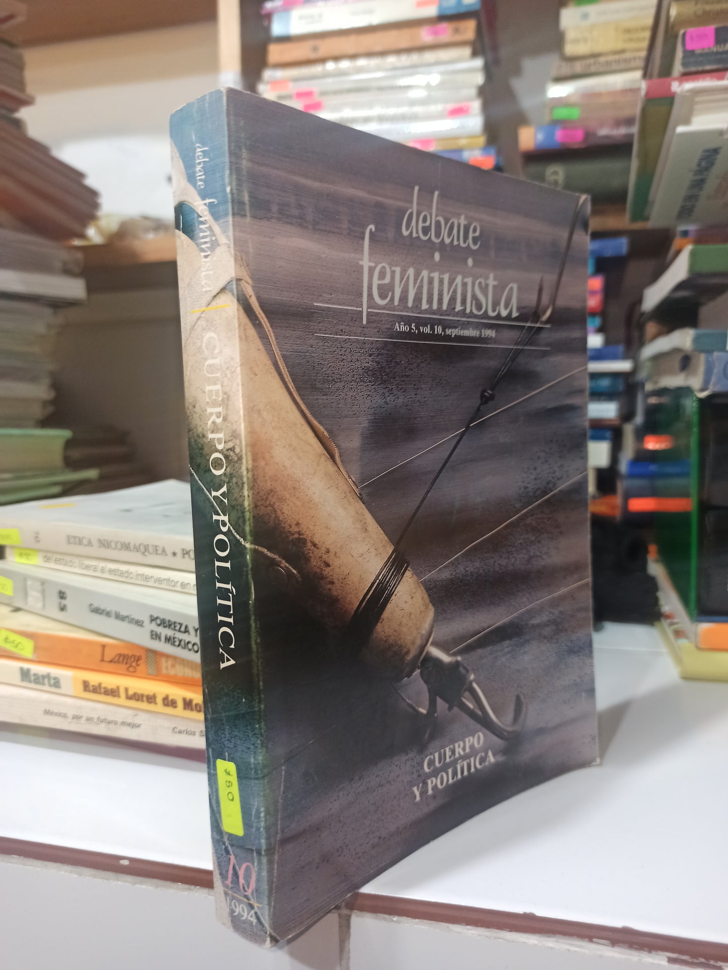 DEBATE FEMINISTA POR VARIOS AUTORES USADO POLITICA JUÁREZ