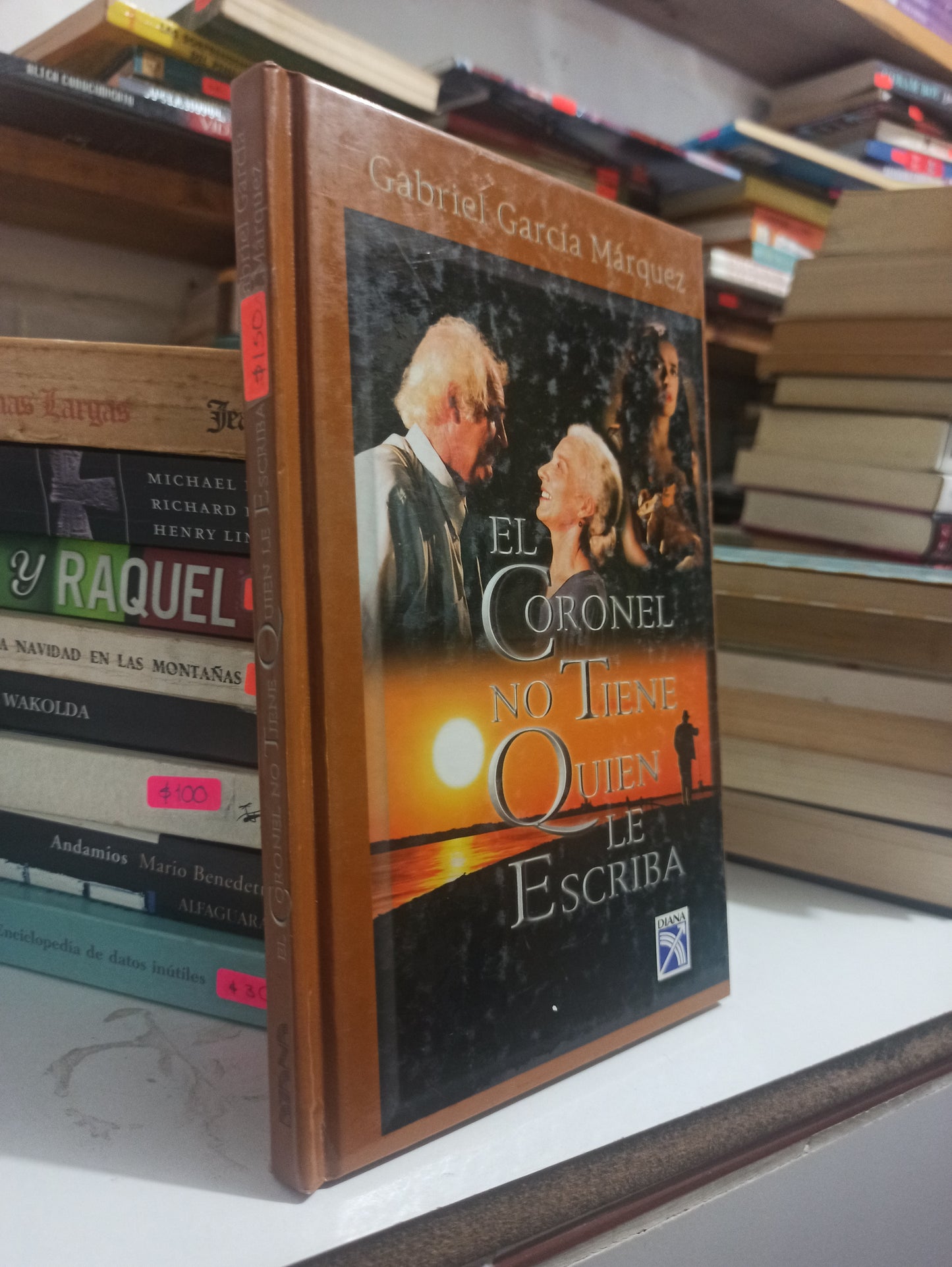 EL CORONEL NO TIENE QUIEN LE ESCRIBA POR GABRIEL GARCIA MARQUEZ USADO NOVELAS JUÁREZ