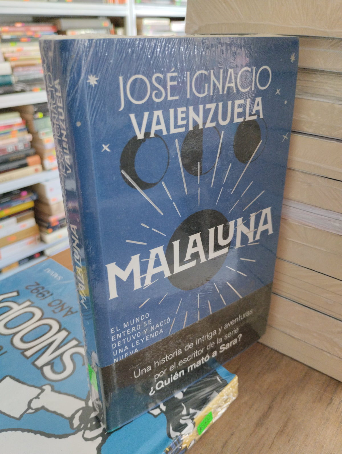 MALALUNA POR JOSE IGNACIO VALENZUELA NUEVO JUAREZ 515
