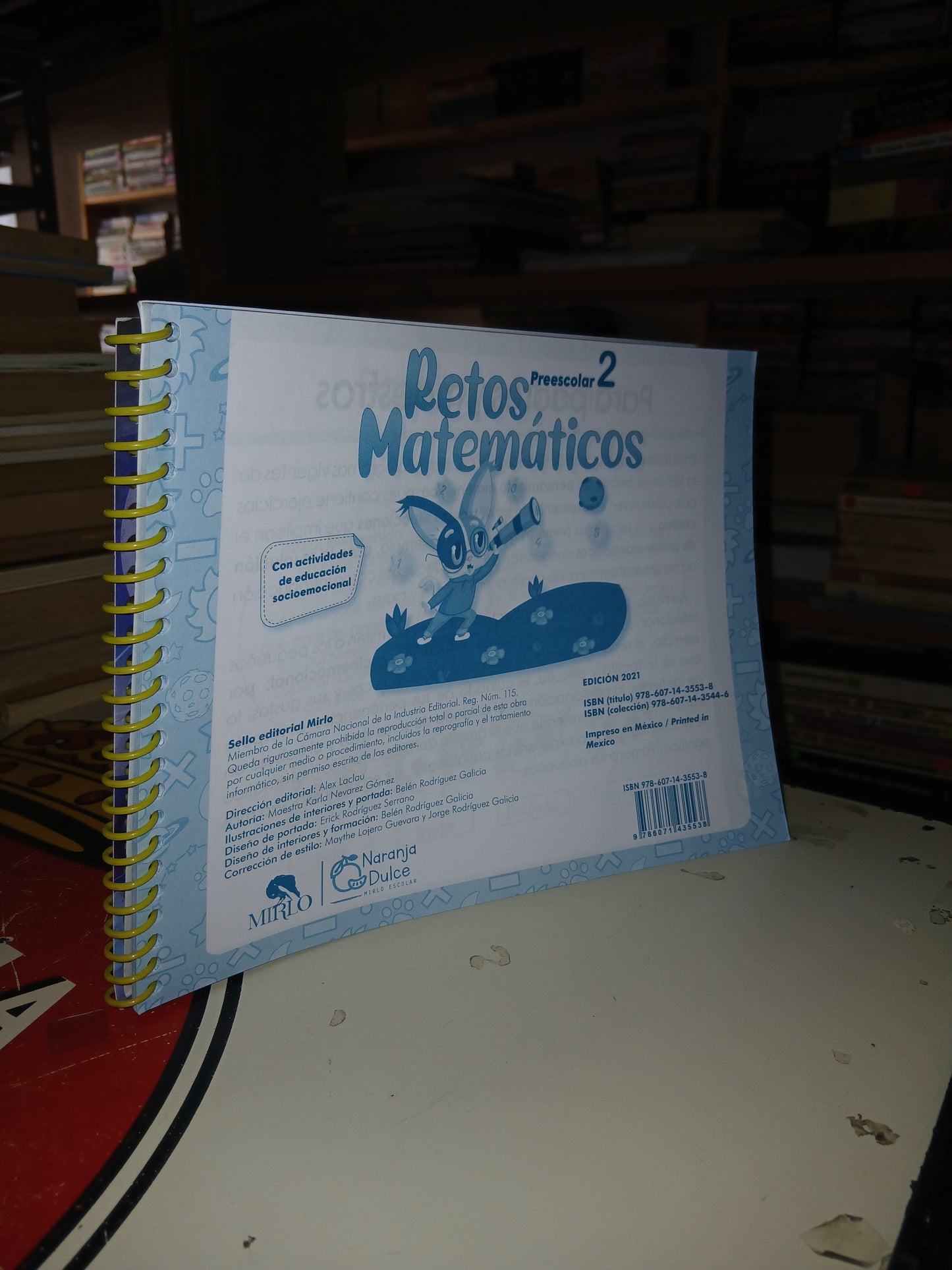 RETOS MATEMÁTICOS POR KARLA M. NEVAREZ USADO INFANTIL LITERARIO 207