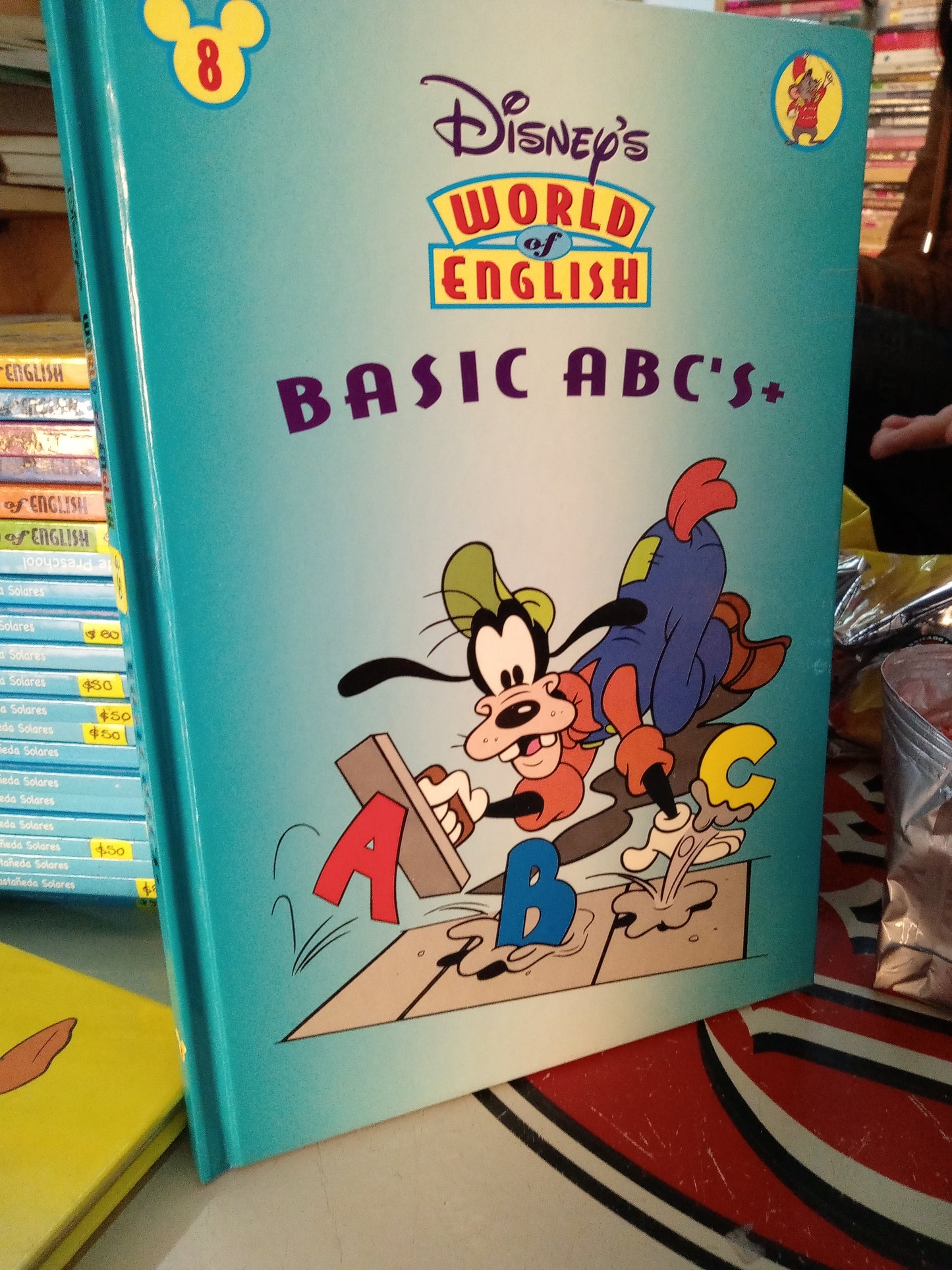 BASIC ABCS DISNEY WORLD OF ENGLISH 8 USADO IDIOMAS LITERARIO 207
